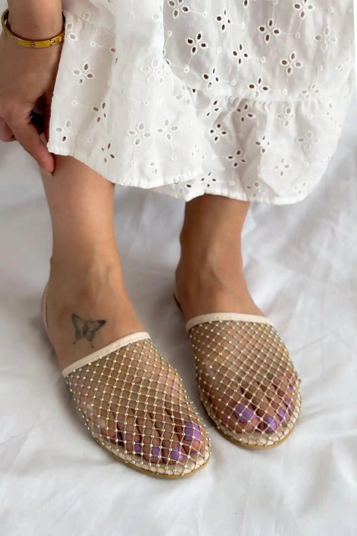 File Terlik Nedir ve Moda Dünyasında Neden Bu Kadar Popüler Hale Geldi