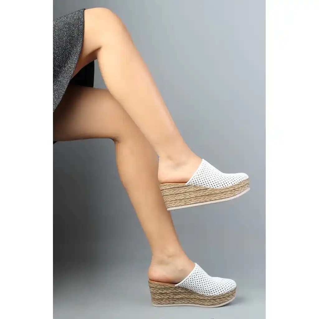 Filo Terlik Nedir ve Günümüz Moda Trendlerinde Rahatlık ile Şıklığın Buluşması