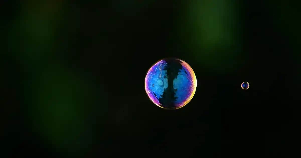 Gezer kapalı terlikler: Günlük konfor ve şıklık sağlayan modern ayakkabı seçenekleri