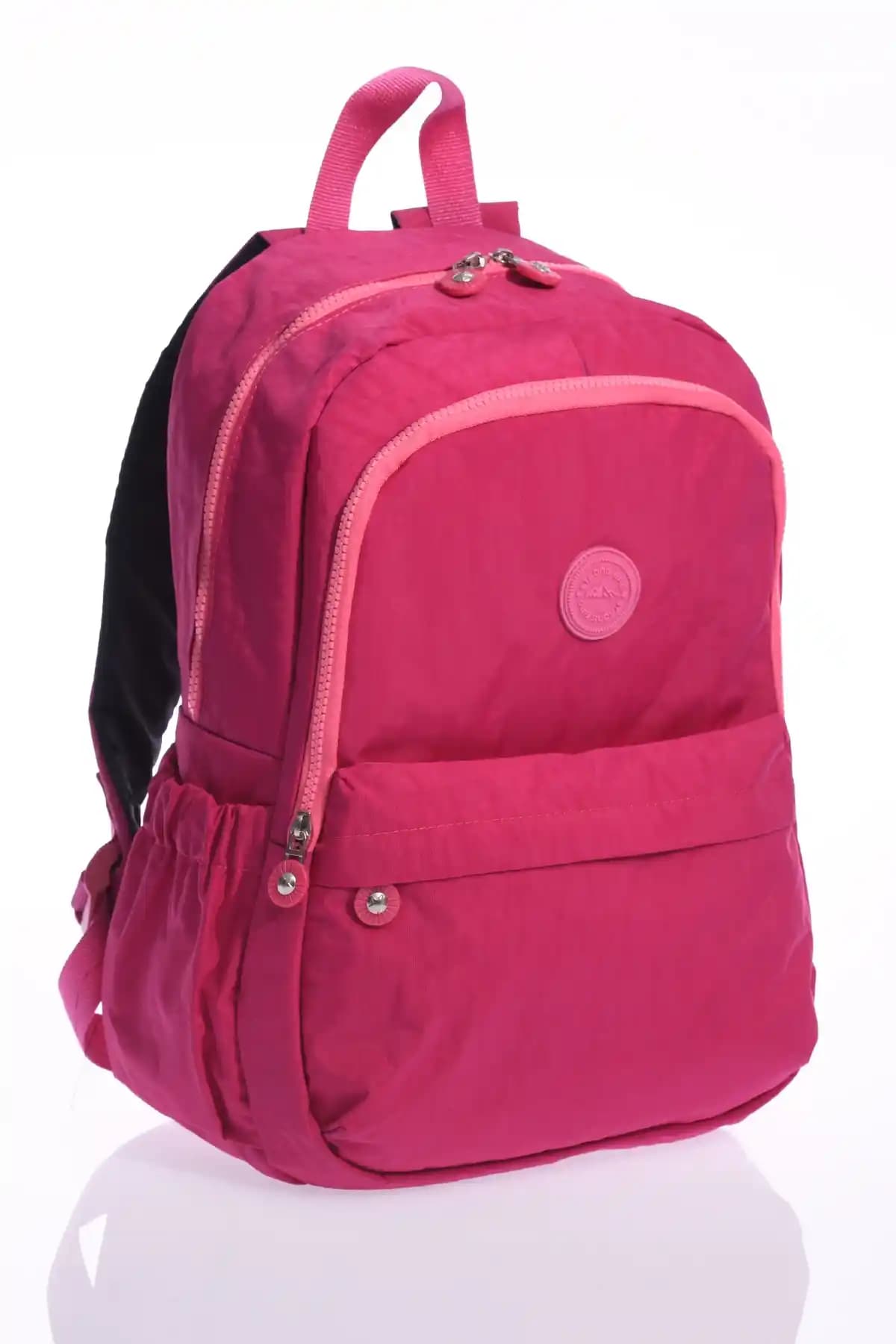 Gezi Çantası Seçerken Dikkat Edilmesi Gerekenler ve Moda Trendleri Analizi