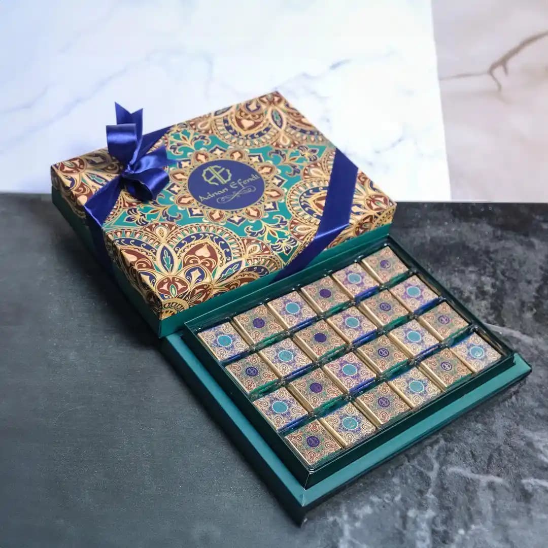 Hediye Giyim ve Aksesuarlar: Trendler, Seçim İpuçları ve Şık Hediye Fikirleri