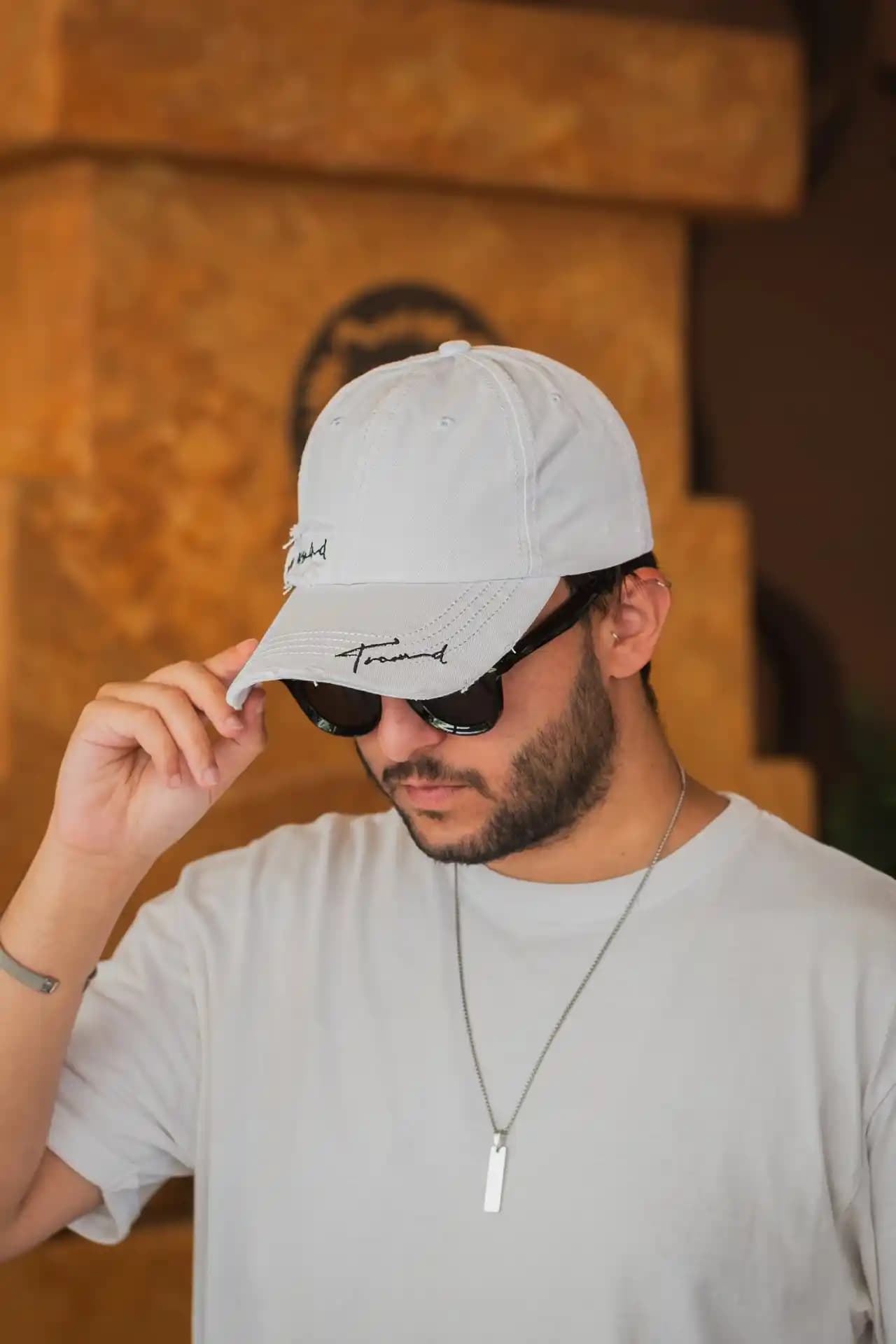 Kep Modelleri: Giyim ve Aksesuar Dünyasında Şıklığın Simgesi ve Moda Trendleri