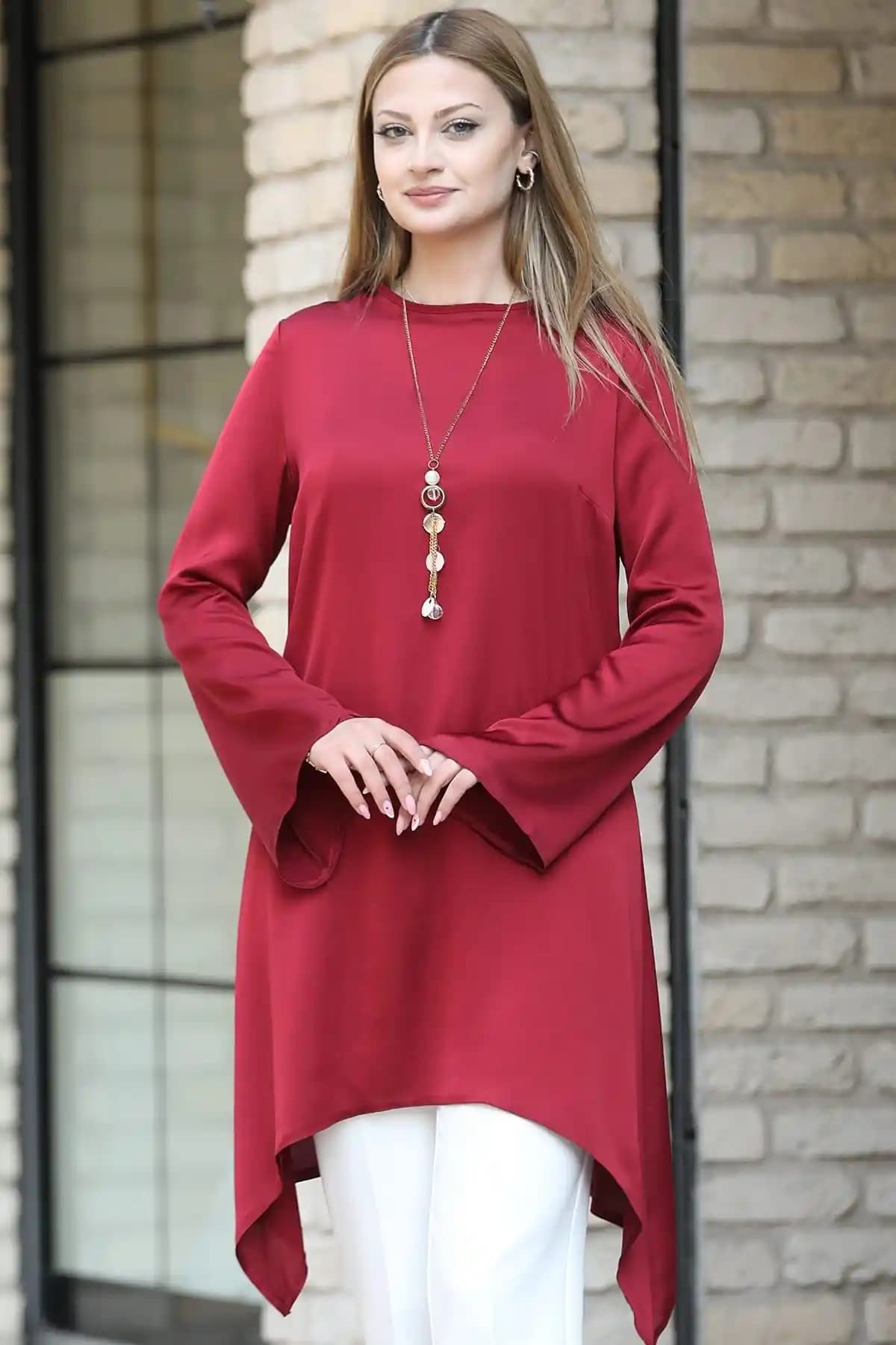 Kırmızı Tunik Tesettür Kombinleri ve Moda İpuçlarıyla Şıklığınızı Yansıtın