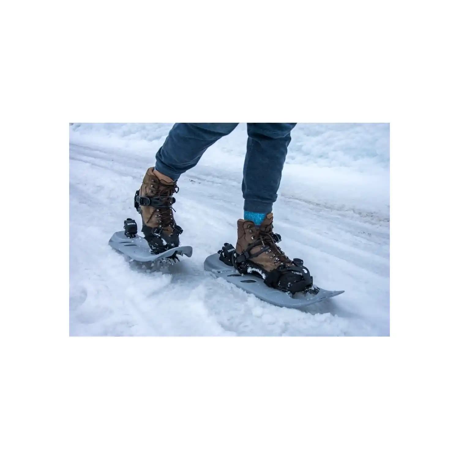 Kış Modasında Kar Ayakkabısı Seçimi ve Trendler: Konfor ve Şıklık Bir Arada