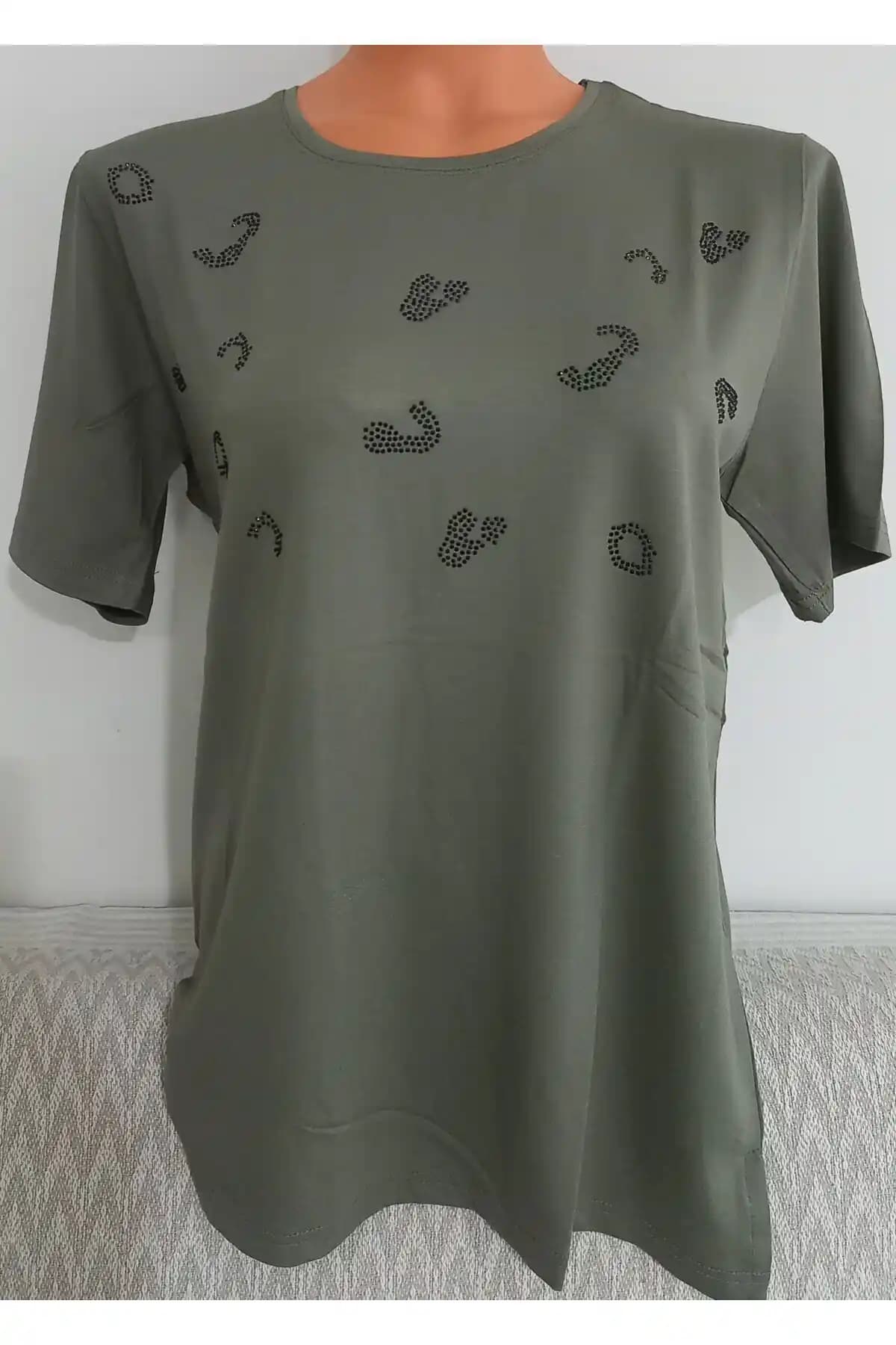 Kısa Kollu Anne Penyesi: Rahatlık ve Şıklığın Modern Buluşması