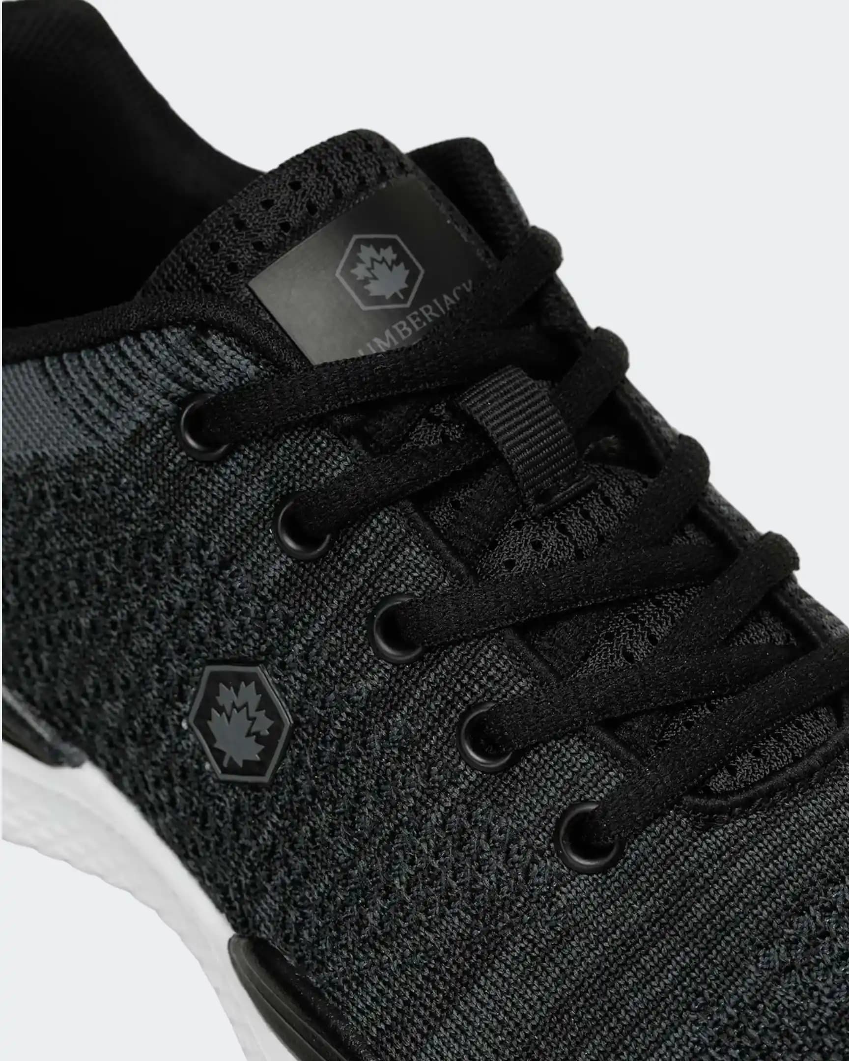 Lumberjack Tarzı Giyim ve Aksesuarlar: Doğadan İlham Alan Güçlü ve Dayanıklı Stil