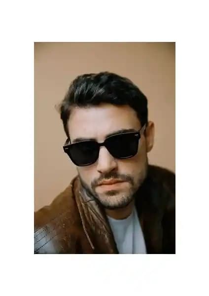 Bilge Karga Siyah Erkek Güneş Gözlüğü: Şıklık ve Koruma Sunan Modern Tasarım