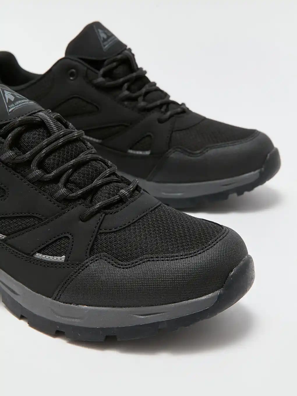 Doğa Yürüyüşleri İçin En Uygun Trekking Ayakkabısı Seçim Rehberi