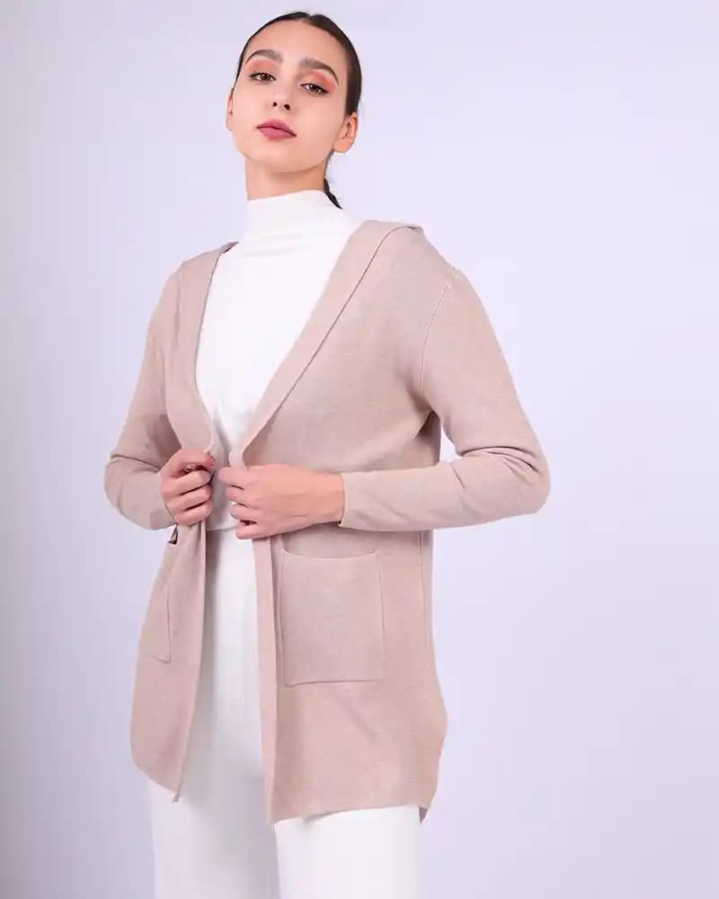 Kadınlar İçin Yün Ceketler: Stil ve Sıcaklık İçin En İyi Seçenekler