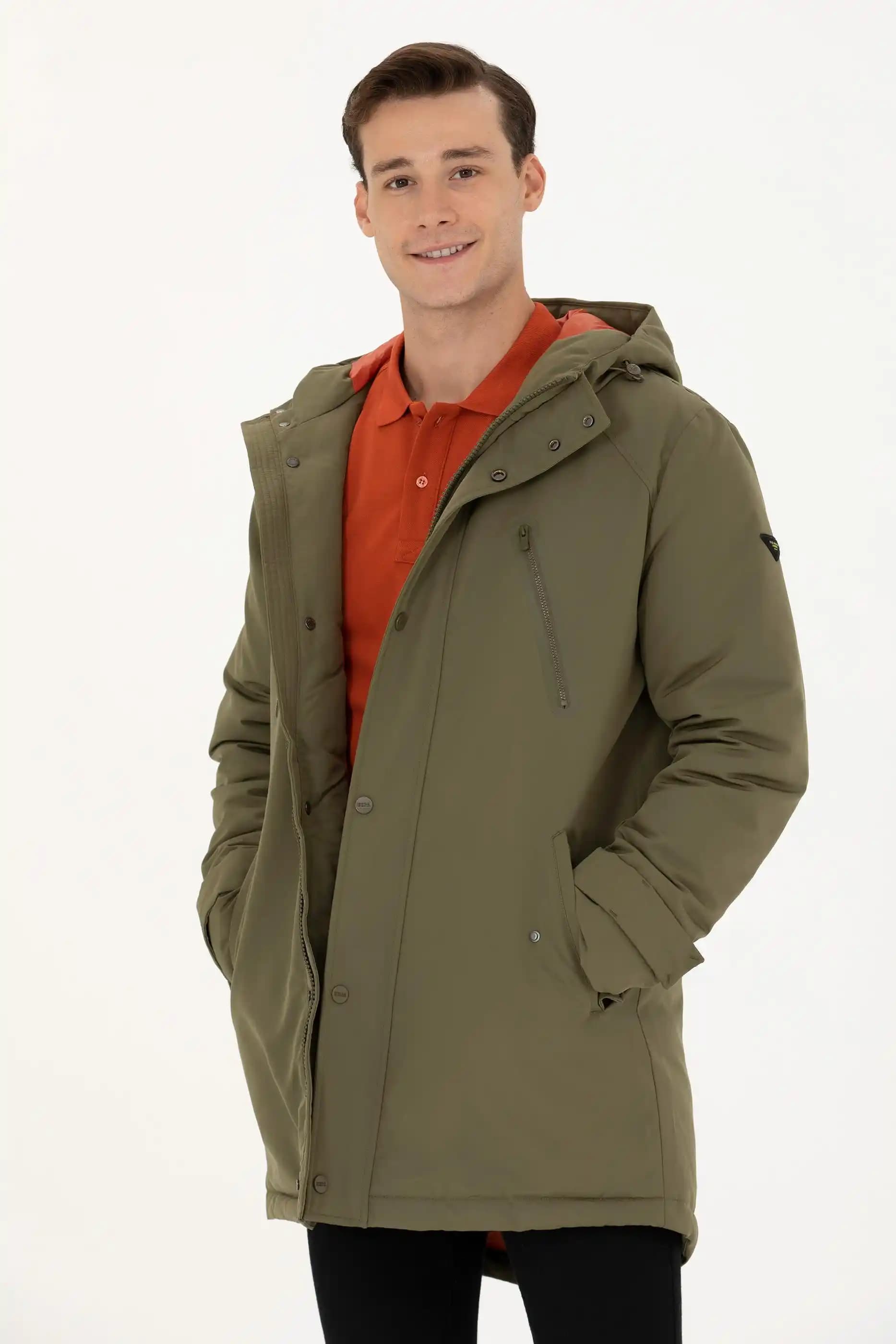 Kışın Şıklığını Yansıtan Polo Kabanlar: Modeller, Kombinler ve Stil İpuçları