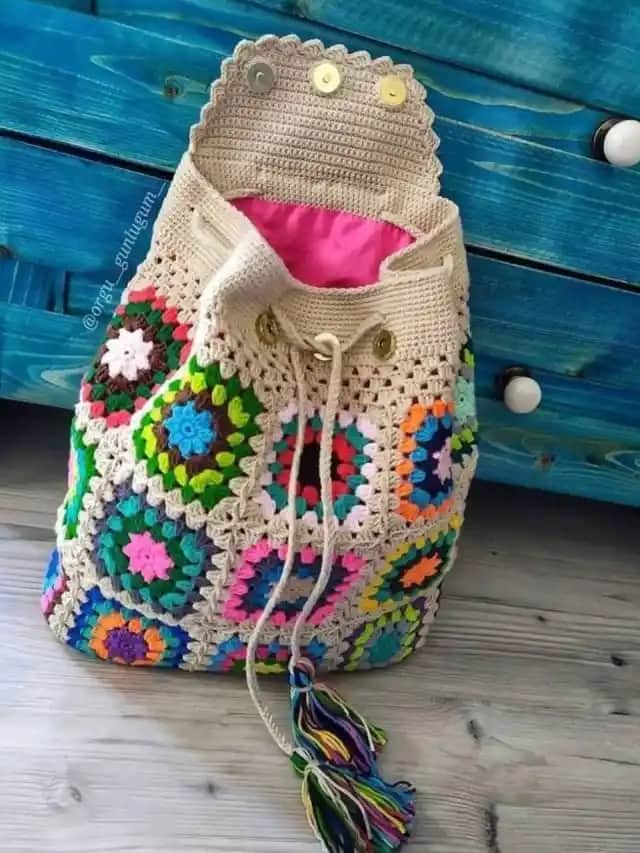 Motif Örgü Çanta Nedir? Sanat ve Fonksiyonelliğin Buluştuğu Eşsiz Tasarımlar