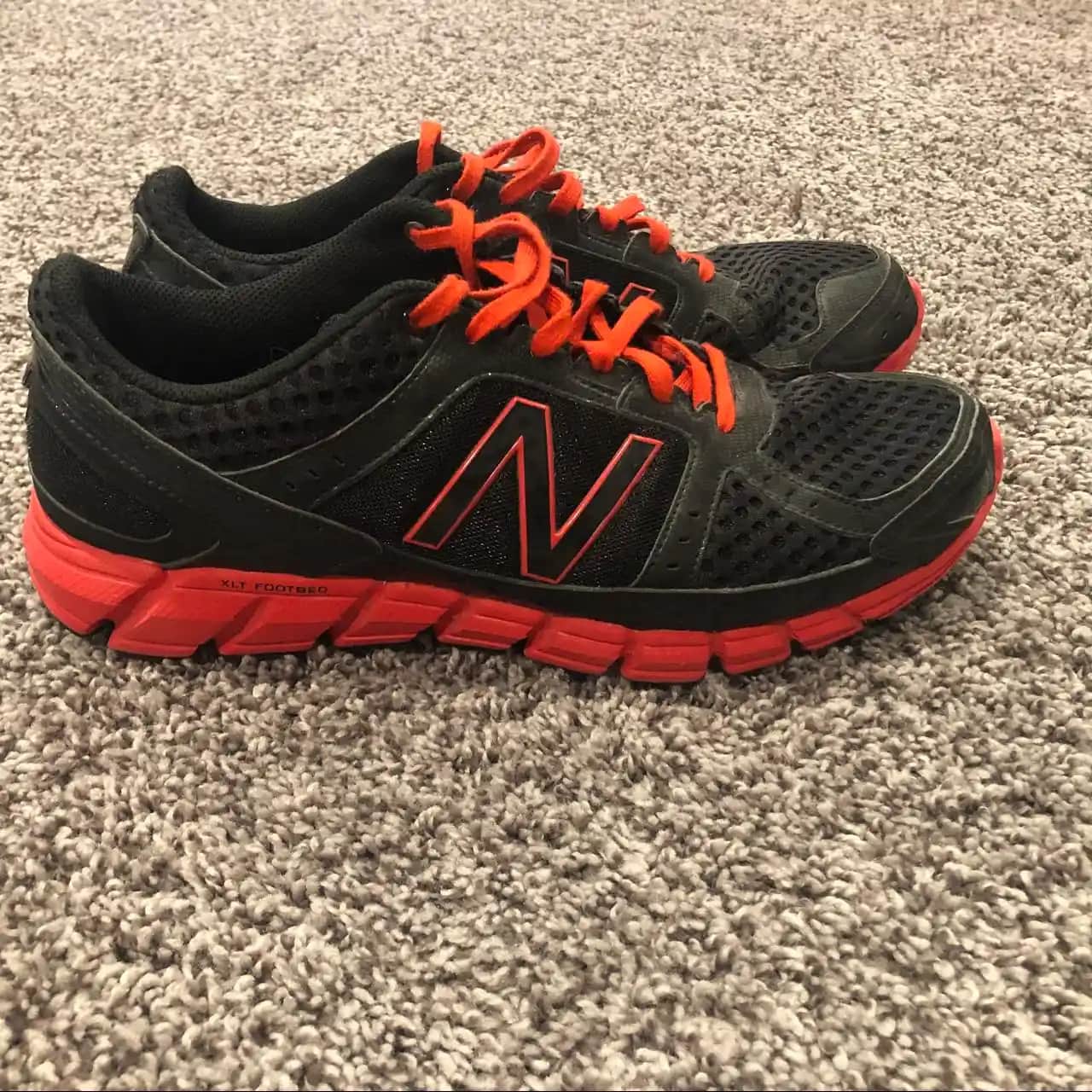 New Balance 750 Spor Ayakkabıları: Konfor ve Şıklığın Modern Buluşması