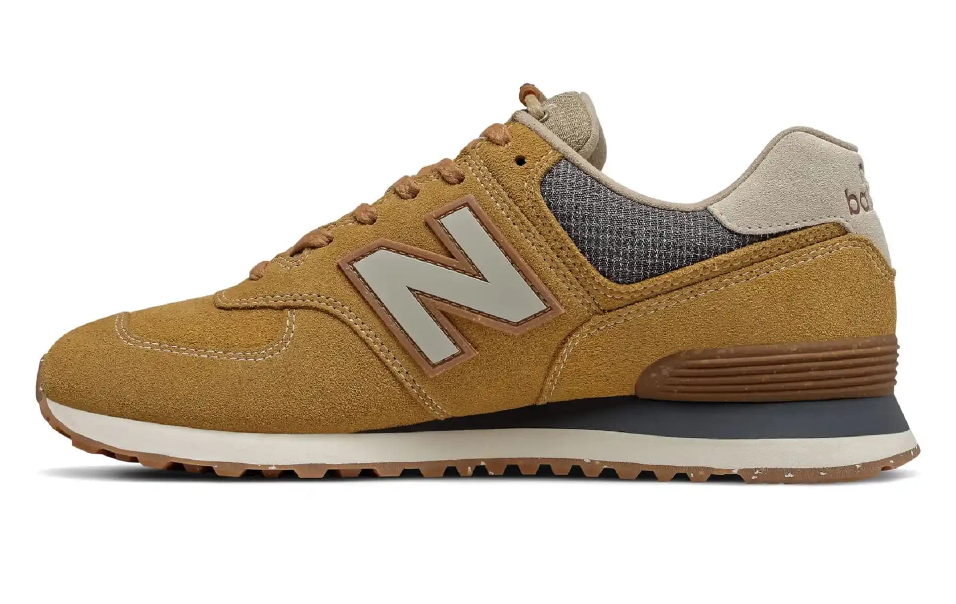 New Balance ML574: Klasik ve Modern Tasarımıyla Günlük Şıklık ve Konfor Sunan Ayakkabı