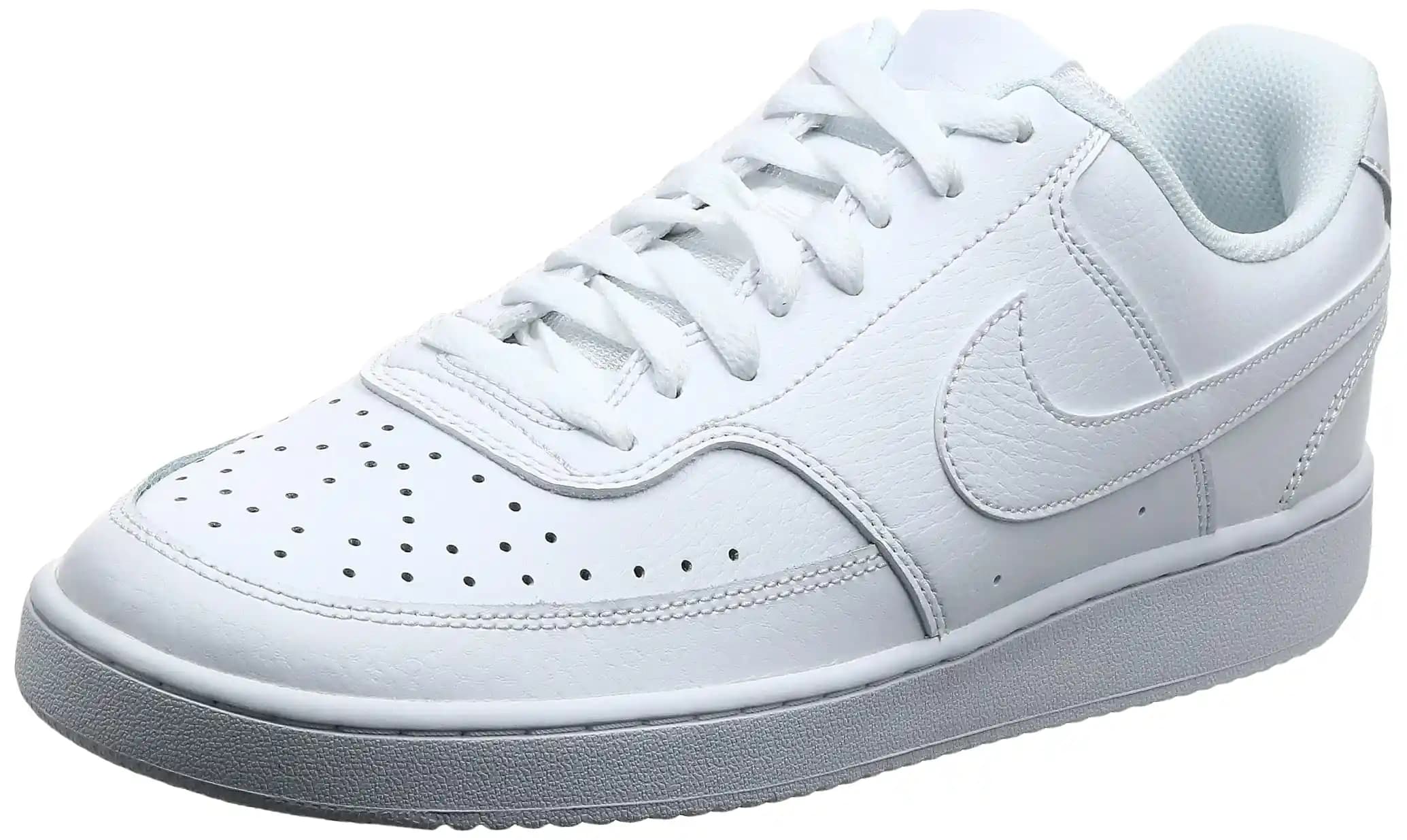 Nike Air Court Vision: Şıklık ve Konfor Sunan Modern Spor Ayakkabı Modeli