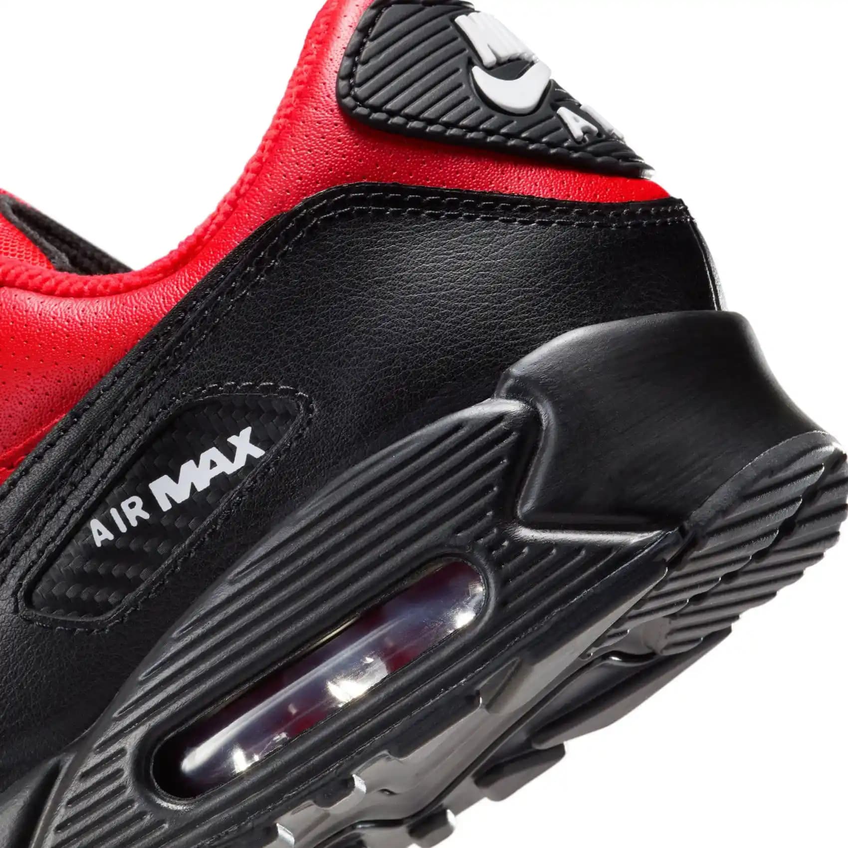 Nike Air Max Kırmızı Modelleri ile Şıklık ve Performansı Bir Arada Yakala