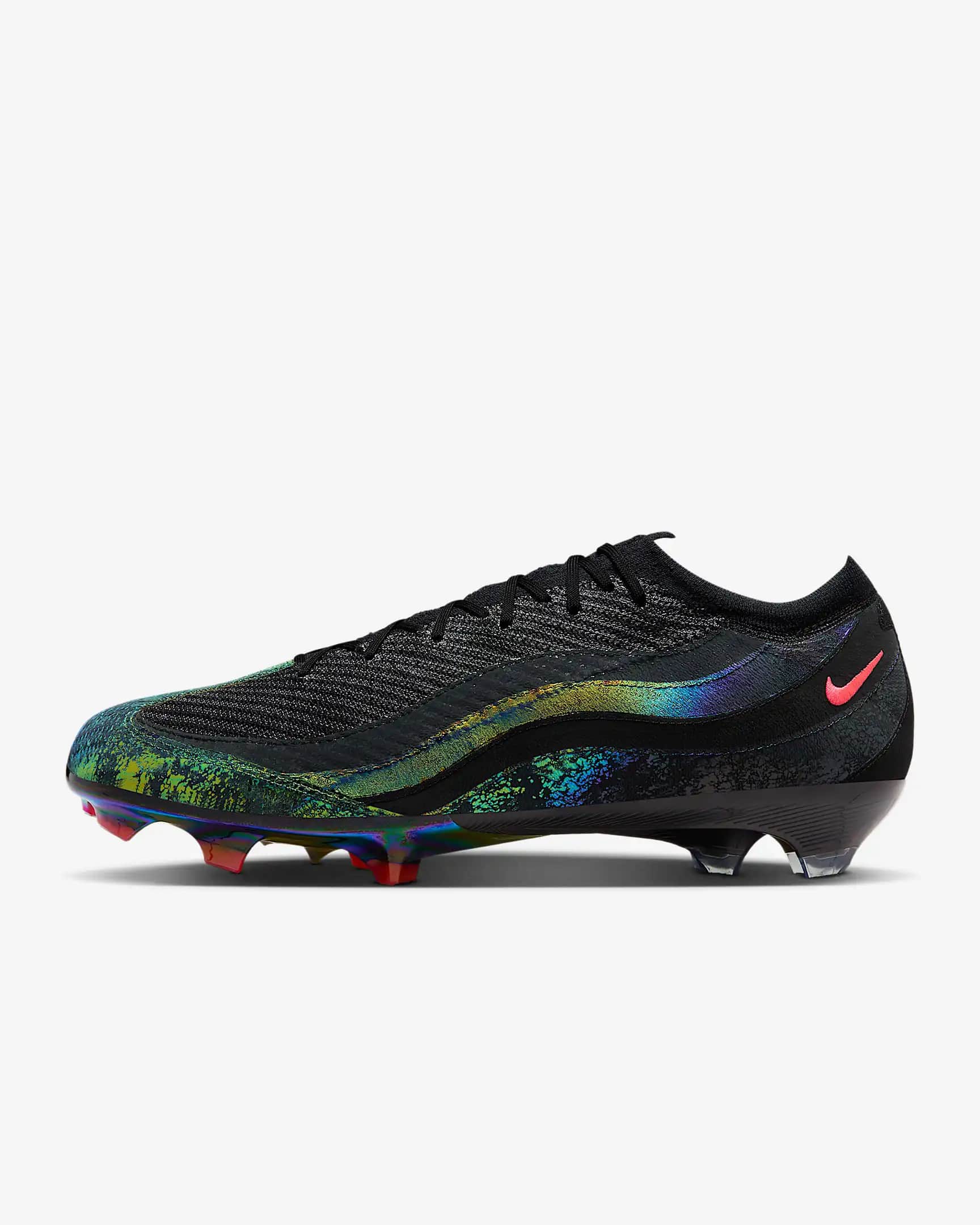 Nike Air Max Kramponlar Performans ve Şıklığı Bir Arada Sunan Modern Spor Ayakkabıları