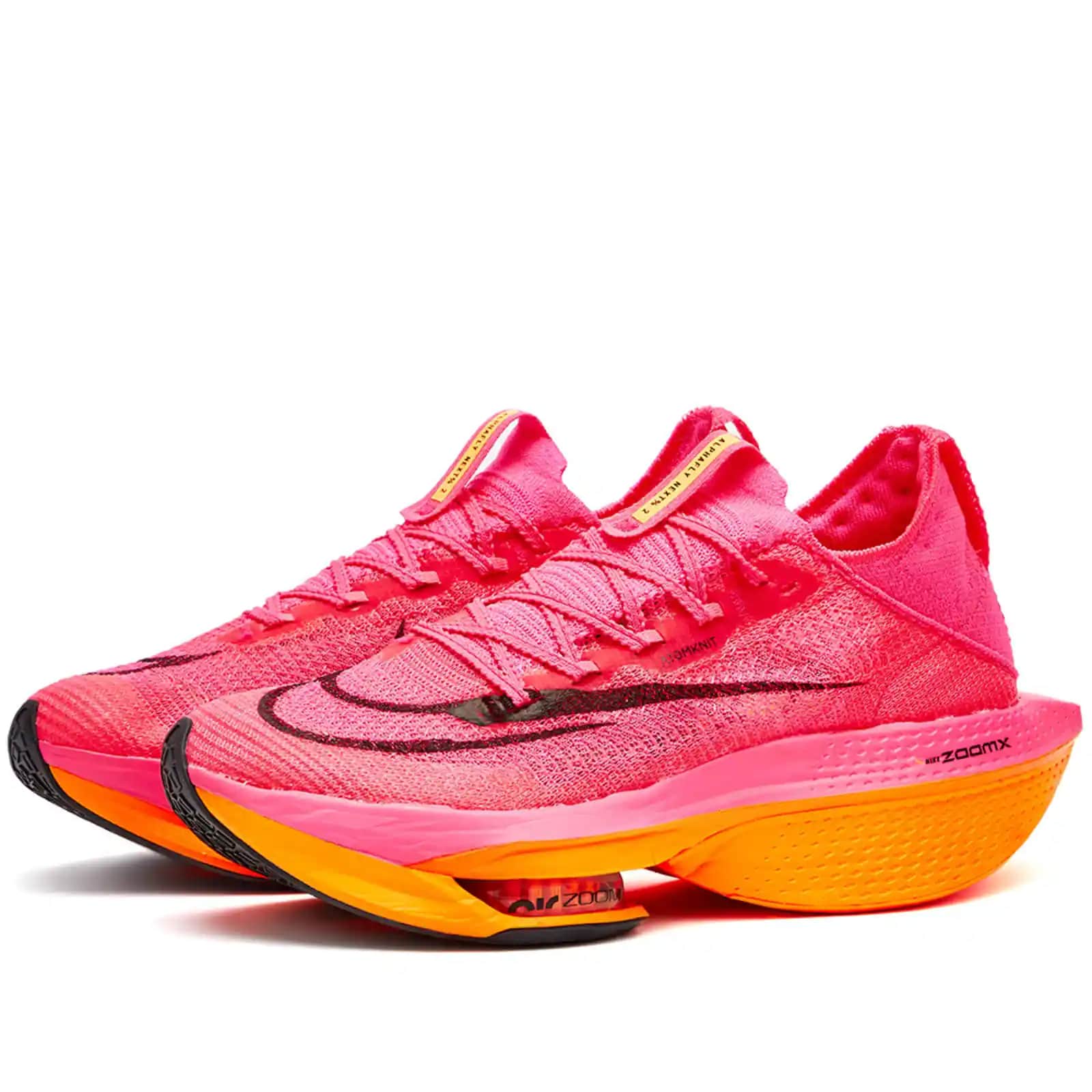 Nike Air Zoom: Yenilikçi Tasarımı ve Teknolojisiyle Spor Giyiminde Liderlik