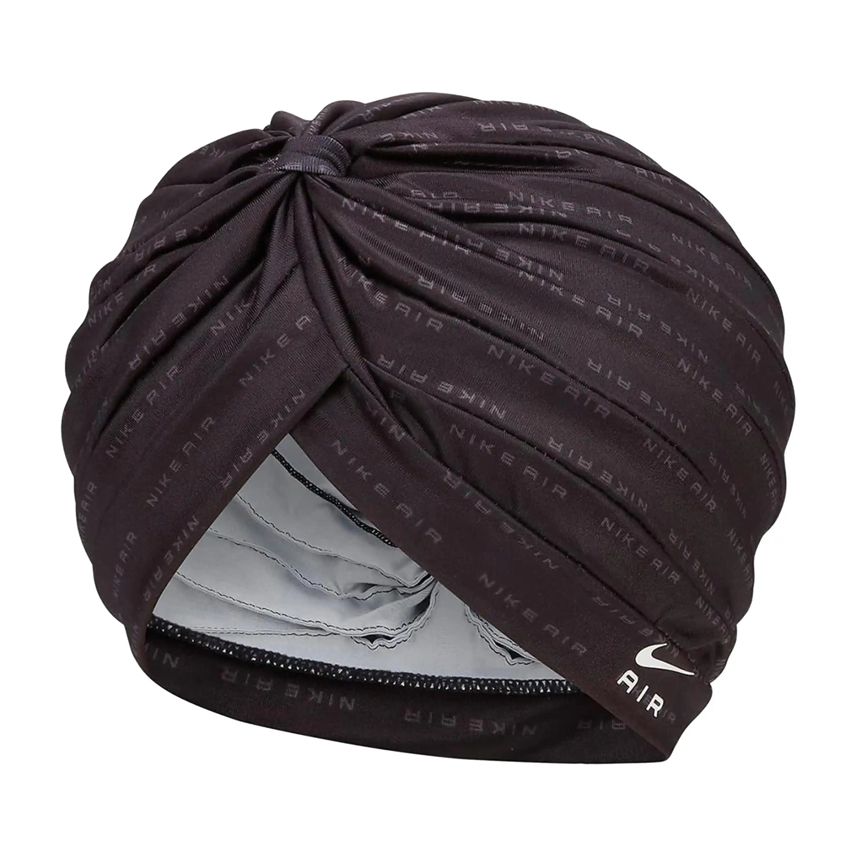 Nike Spor Bone ile Spor ve Günlük Hayatta Şıklık ve Konforun Mükemmel Buluşması