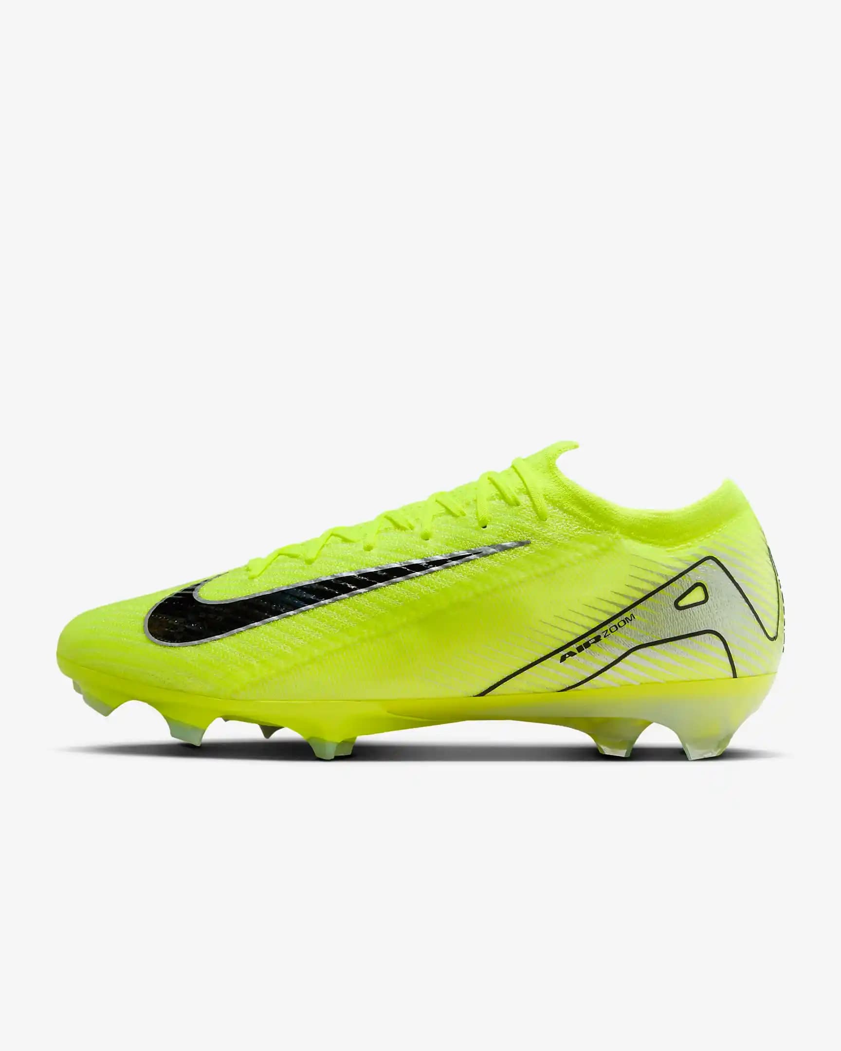 Nike Vapor Krampon: Hafiflik ve Performansı Bir Arada Sunan Futbol Ayakkabısı