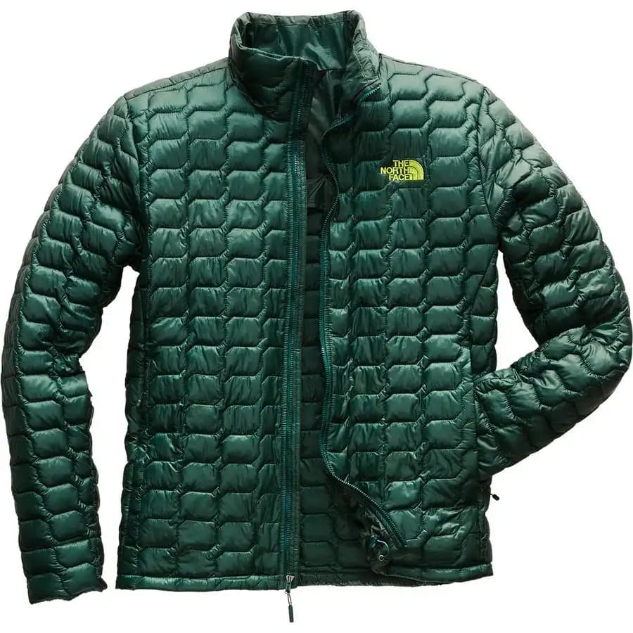 North Face Thermoball Teknolojisi ile Yüksek Performanslı Termal Konfor Sağlayın