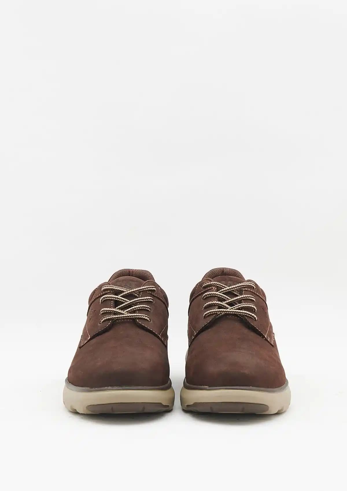 Nubuk Ayakkabı Modelleri: Şıklık ve Konfor Sunan Farklı Seçenekler Hakkında Detaylar