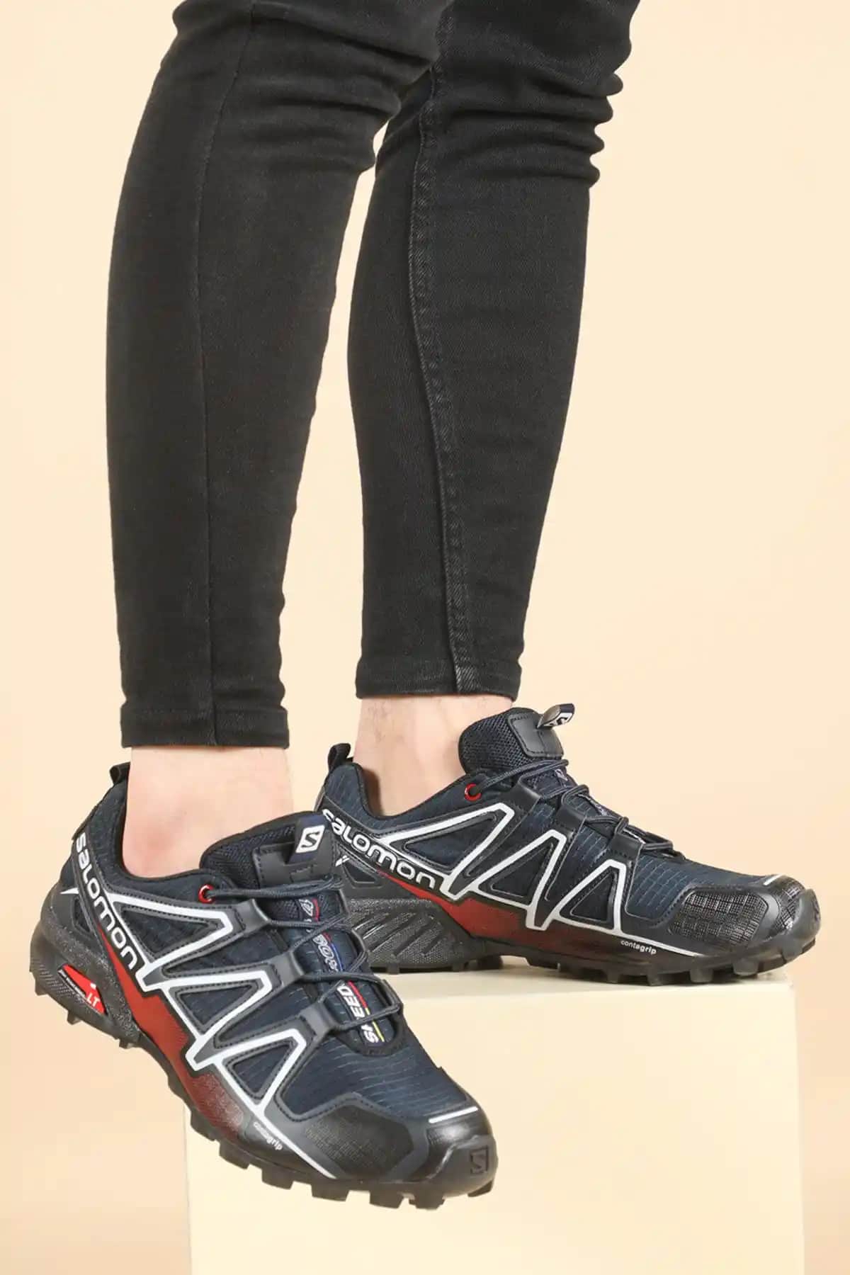 Outdoor Spor Ayakkabısı Seçiminde Dikkat Edilmesi Gerekenler ve Trendler