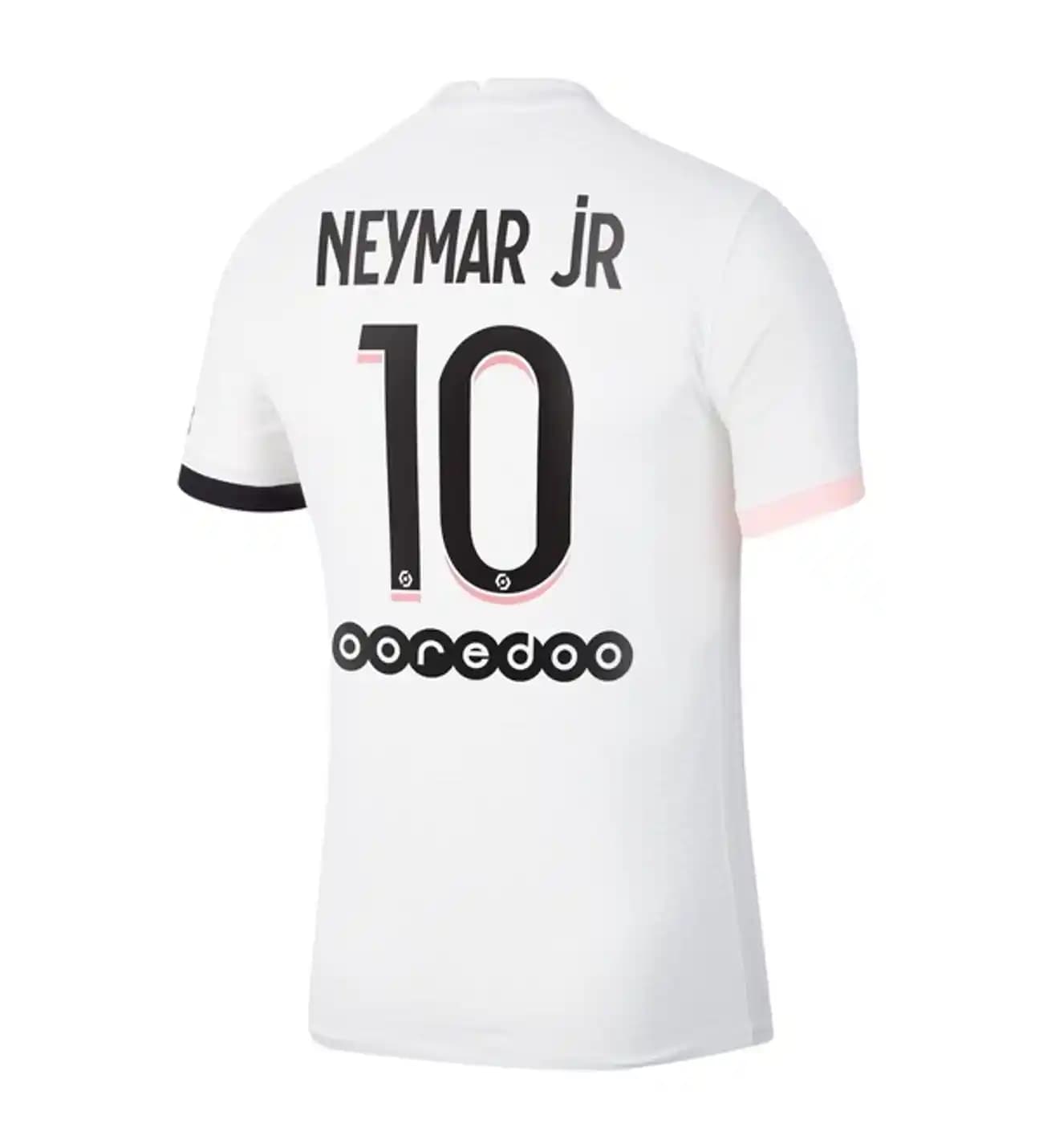 Paris Beyaz Forma Trendleri ve Stil İpuçları: Modern ve Zarif Kombinasyonlar