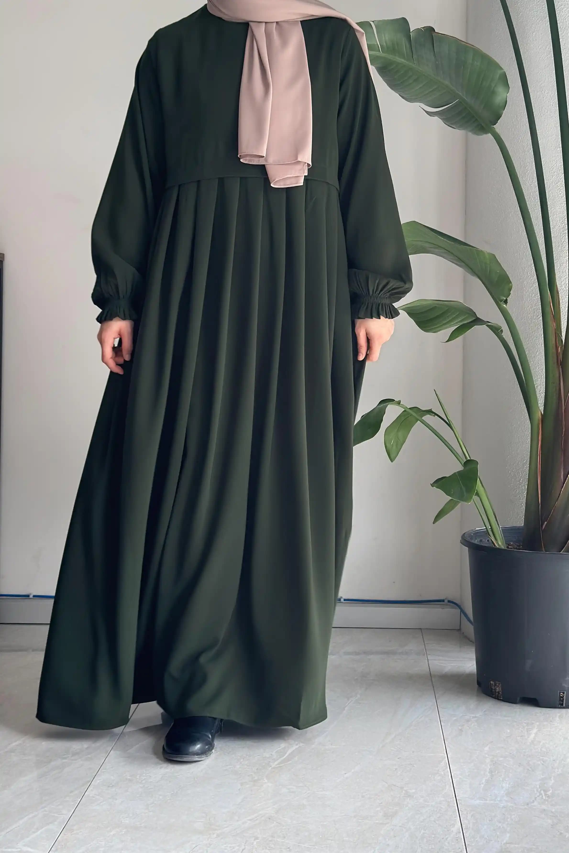 Pileli Ferace Modasında Günümüz Trendleri ve Stil Önerileri