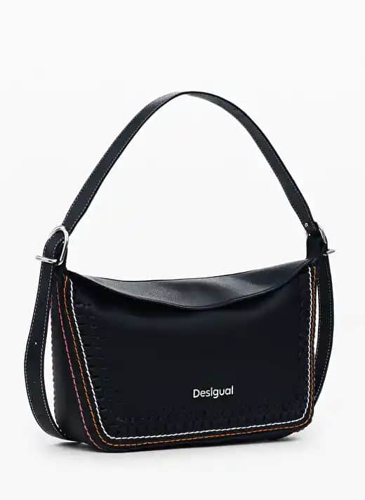 Poliüretan Çantalar: Günümüz Moda Dünyasında Yenilikçi ve Fonksiyonel Bir Trend