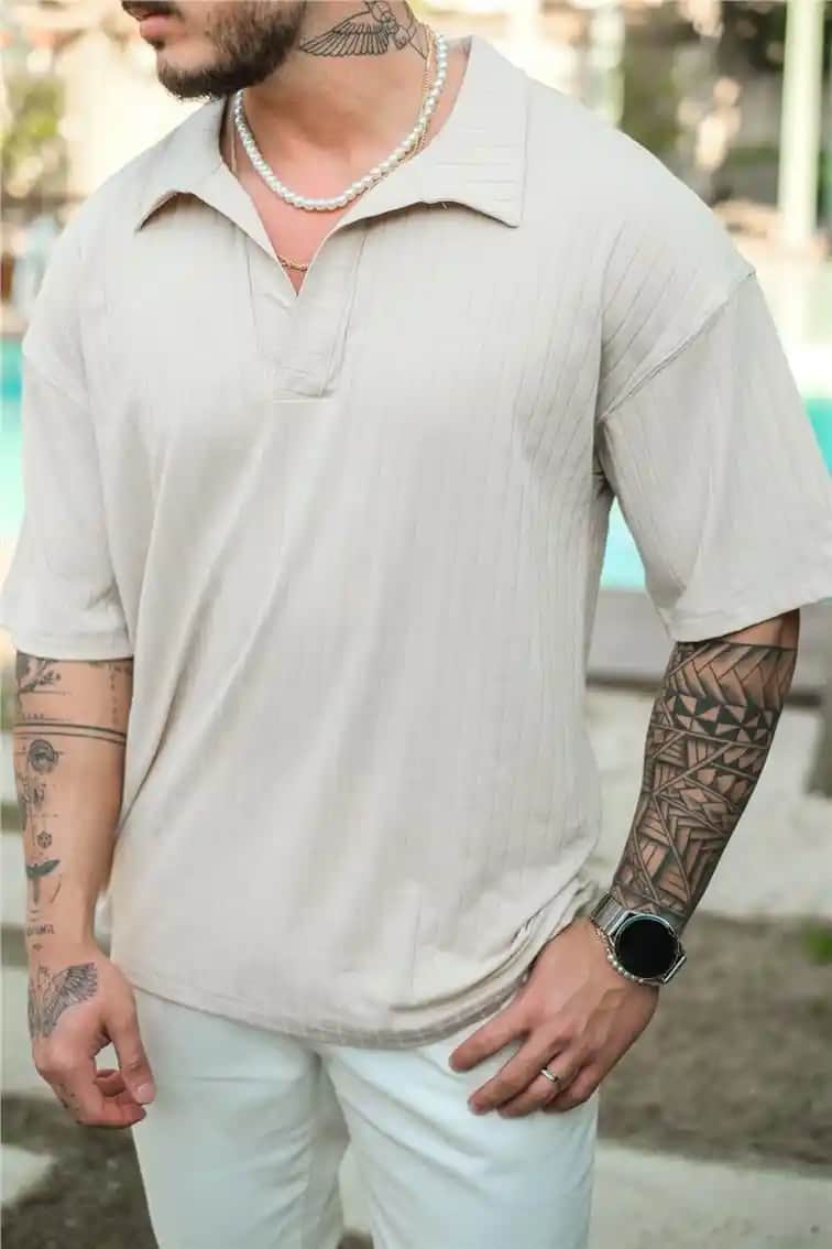 Polo Yaka Oversize Modası: Günlük ve Şık Kombinler İçin Modern Trendler