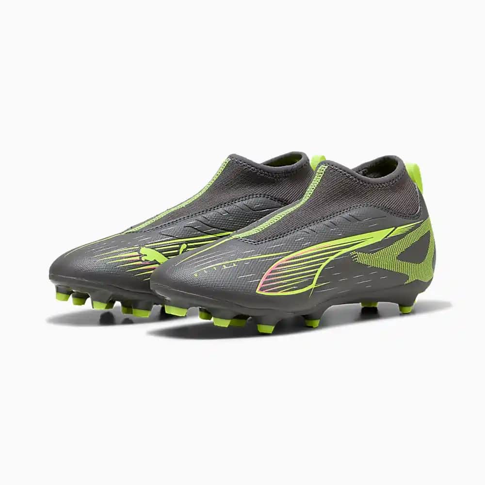 Puma Bağcıksız Kramponlar: Modern Tasarım ve Yüksek Performanslı Spor Ayakkabıları