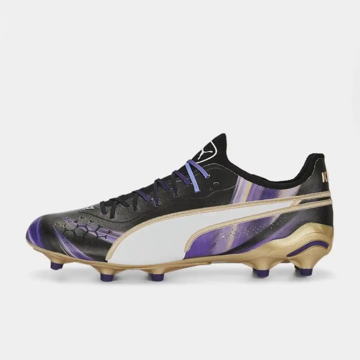 Puma King: Spor ve Moda Dünyasının İkonik Ayakkabısı Hakkında Detaylı Bilgi