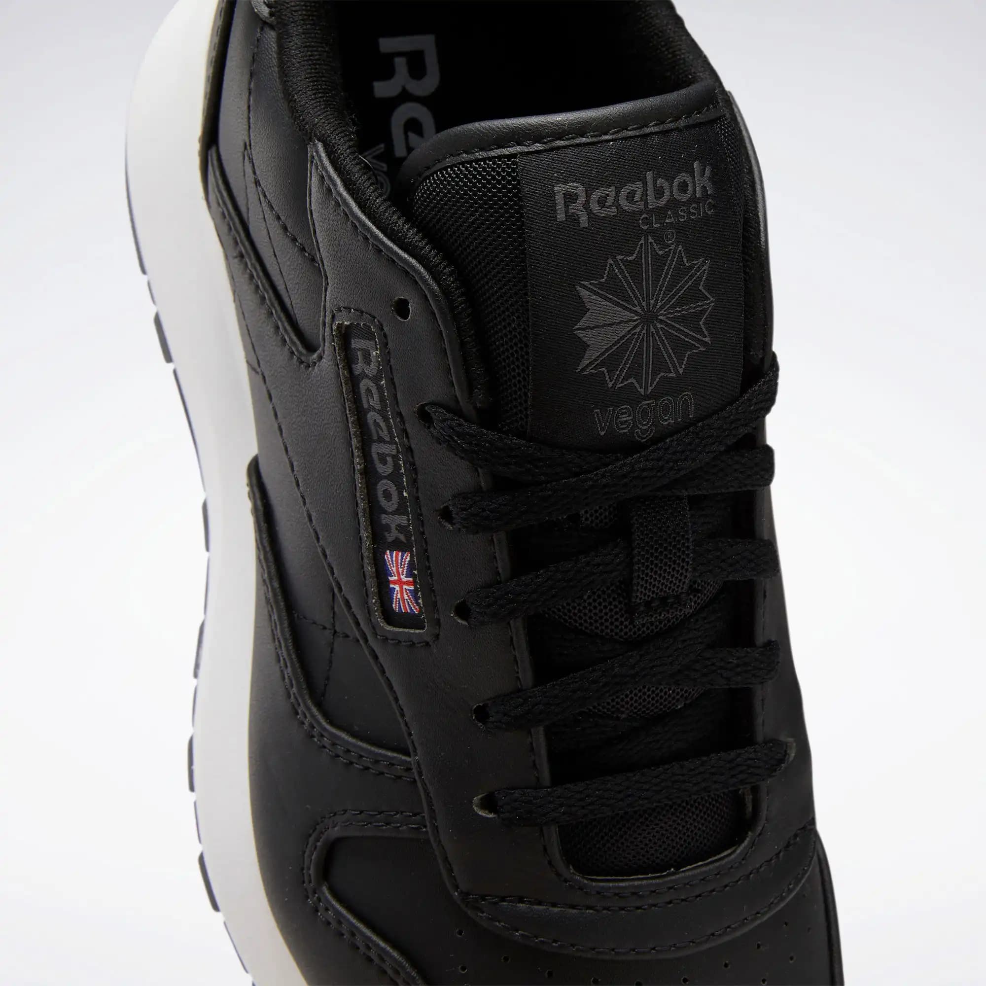 Reebok Bez Ayakkabıları: Konfor ve Şıklığı Bir Arada Sunan Modern Tasarımlar