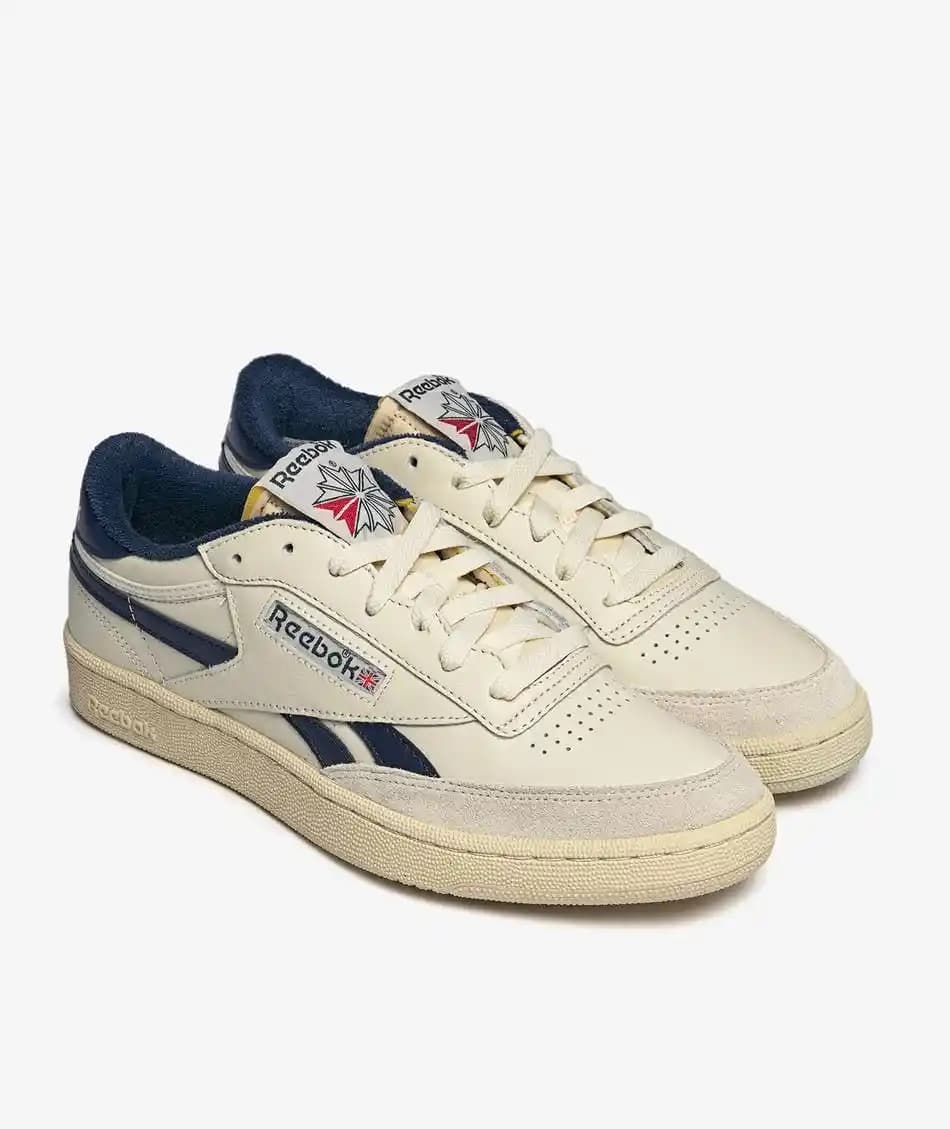 Reebok Club C Revenge Vintage: Zamansız Şıklık ve Konfor Sunan Retro Spor Ayakkabı