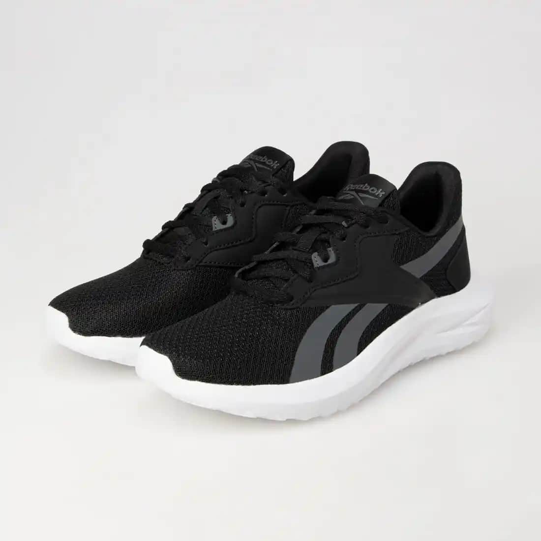Reebok Energen Lux: Günlük Şıklık ve Konfor Sunan Modern Spor Ayakkabı Seçenekleri