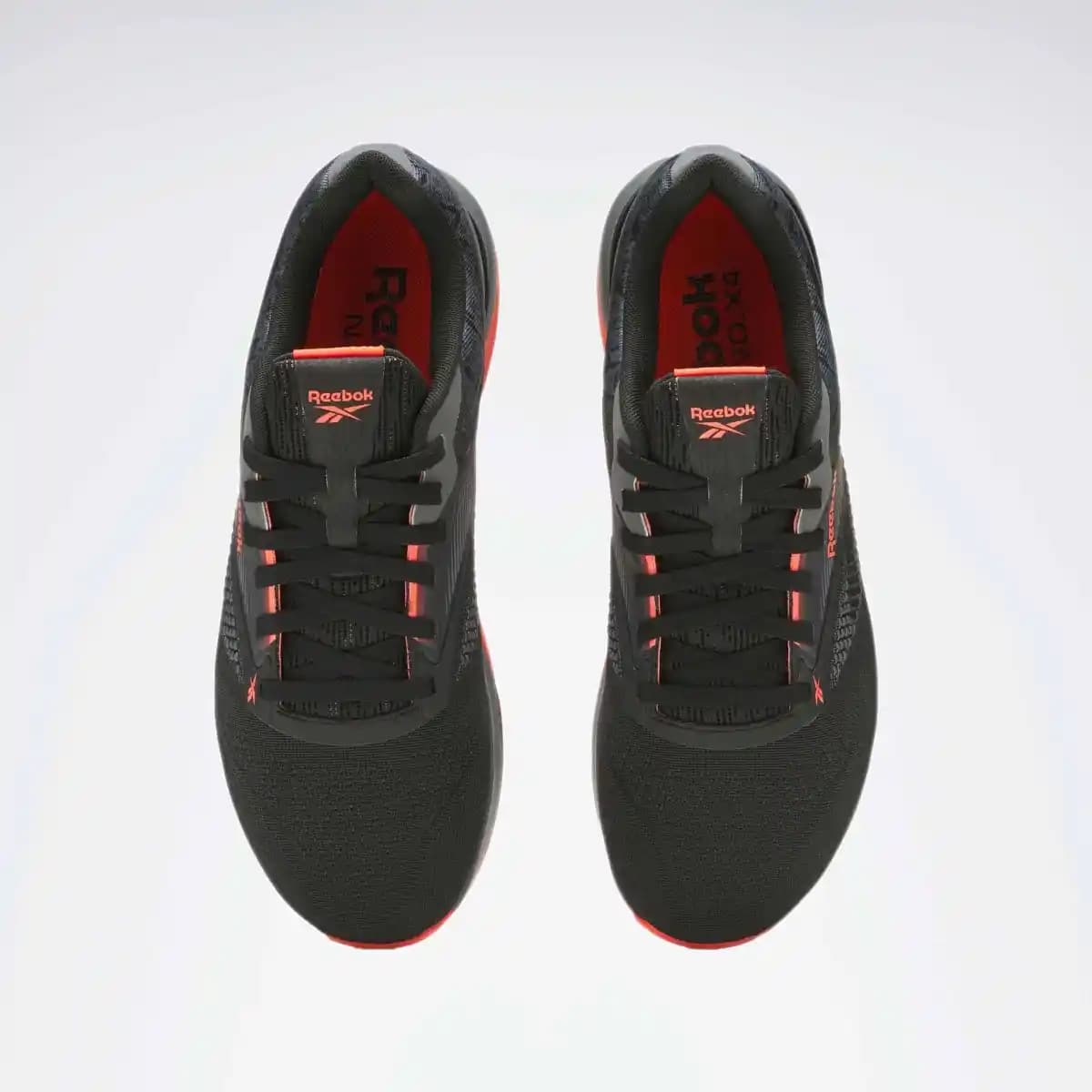 Reebok Fitness Ayakkabısı: Performans, Konfor ve Stil Sunan Dayanıklı Spor Ayakkabıları