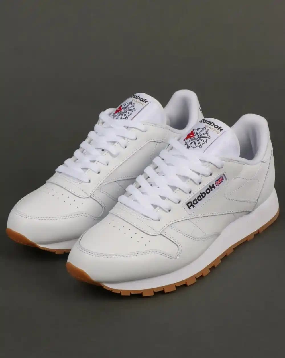 Reebok Leather Classic: Zamansız Şıklık ve Konfor Sunan Klasik Ayakkabı Modeli