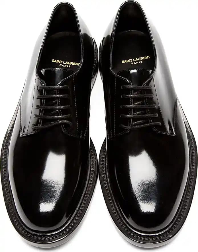 Saint Laurent Erkek Ayakkabıları: Şıklık ve Konforu Bir Arada Sunan Modern Tasarımlar