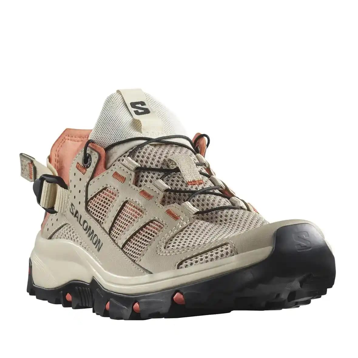 Salomon Kadın Spor Ayakkabıları: Performans ve Şıklığın Mükemmel Buluşması