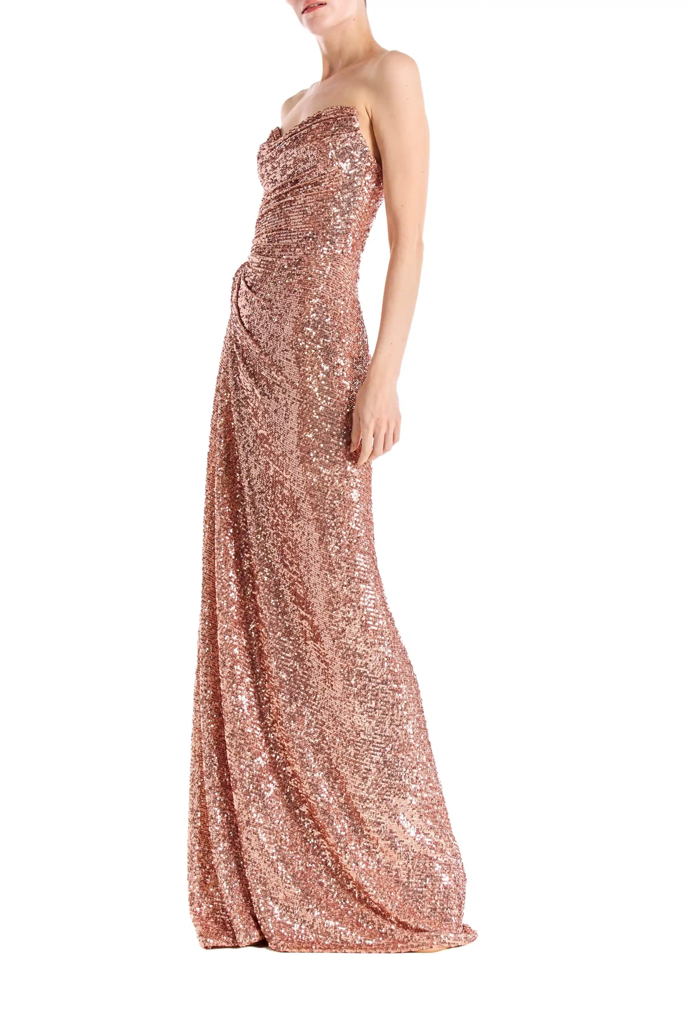 Sequin Nedir ve Moda Dünyasında Parıltılı Kullanım İpuçları