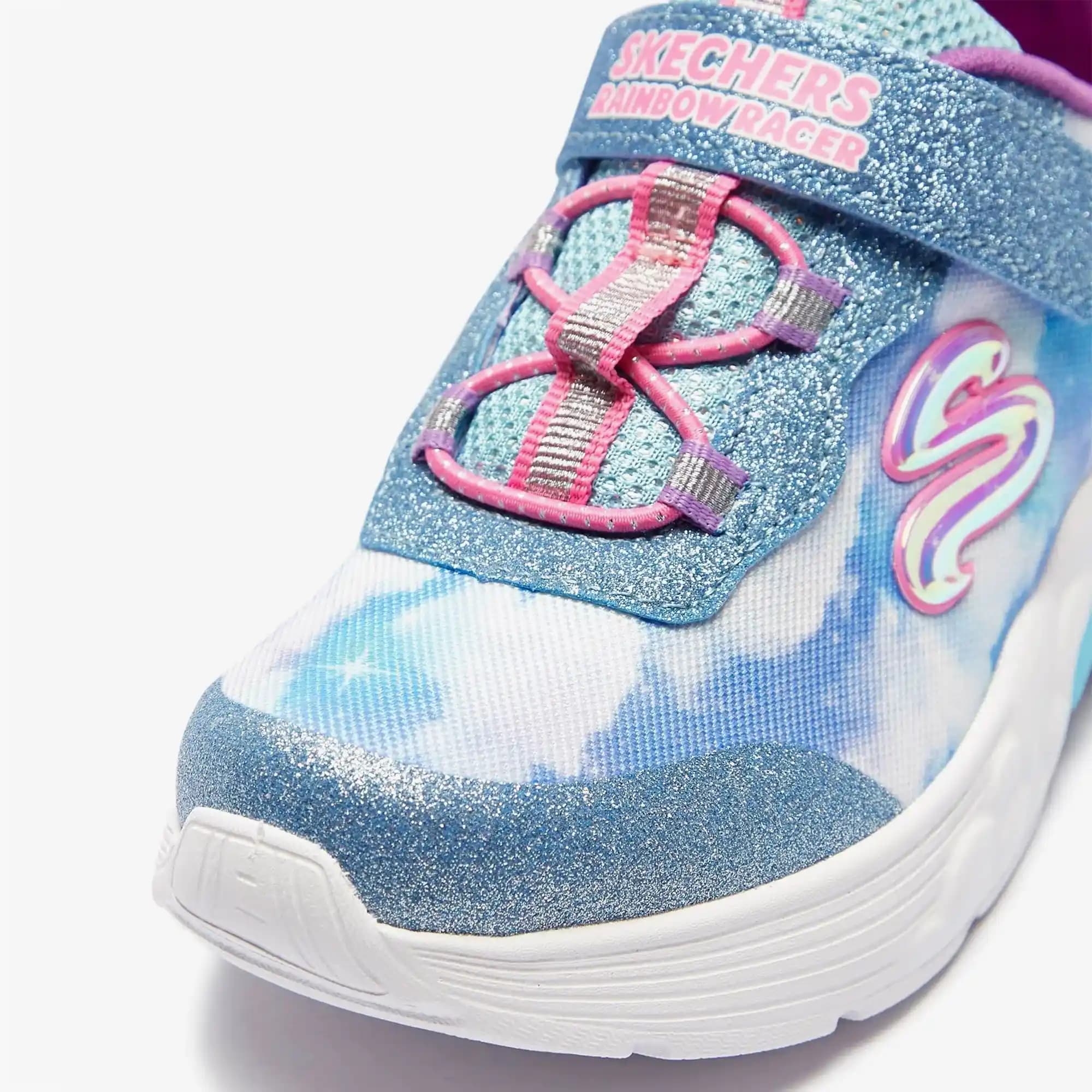 Skechers Çocuk Ayakkabıları: Rahatlık ve Şıklığın Güçlü Birleşimi