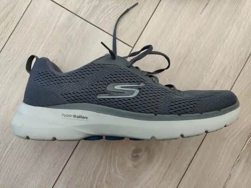Skechers Erkek Ayakkabı 46 Numara: Konfor ve Tarzın Bir Arada Sunulduğu Modeller