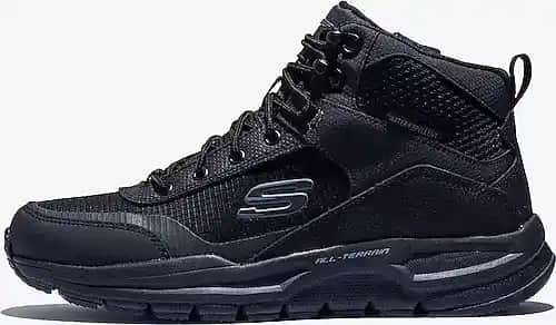 Skechers Erkek Su Geçirmez Ayakkabılar: Günlük Konfor ve Koruma Sunan Modern Tasarımlar