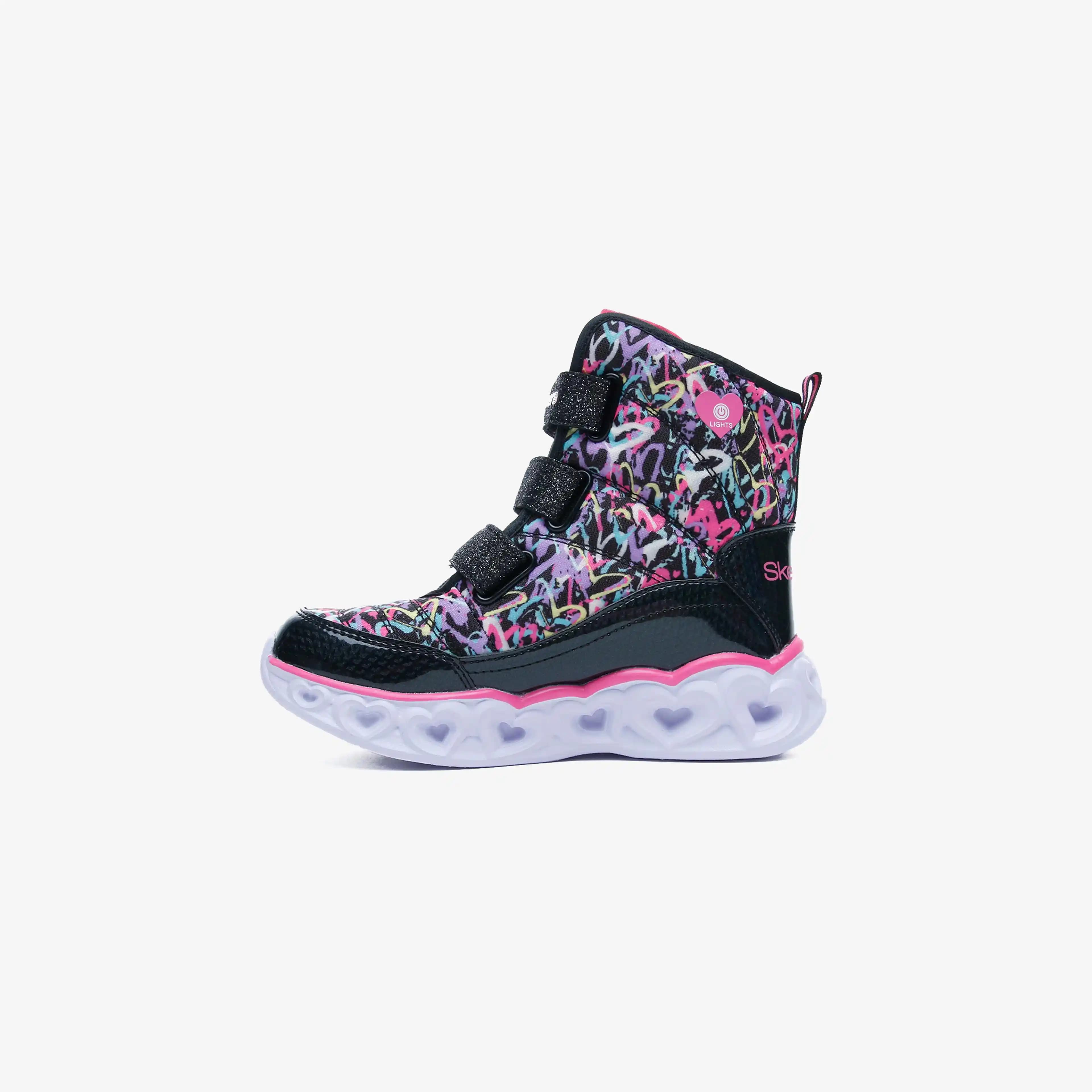 Skechers Heart Lights Botlar: Yenilikçi ve Parlak Çocuk ve Genç Ayakkabıları