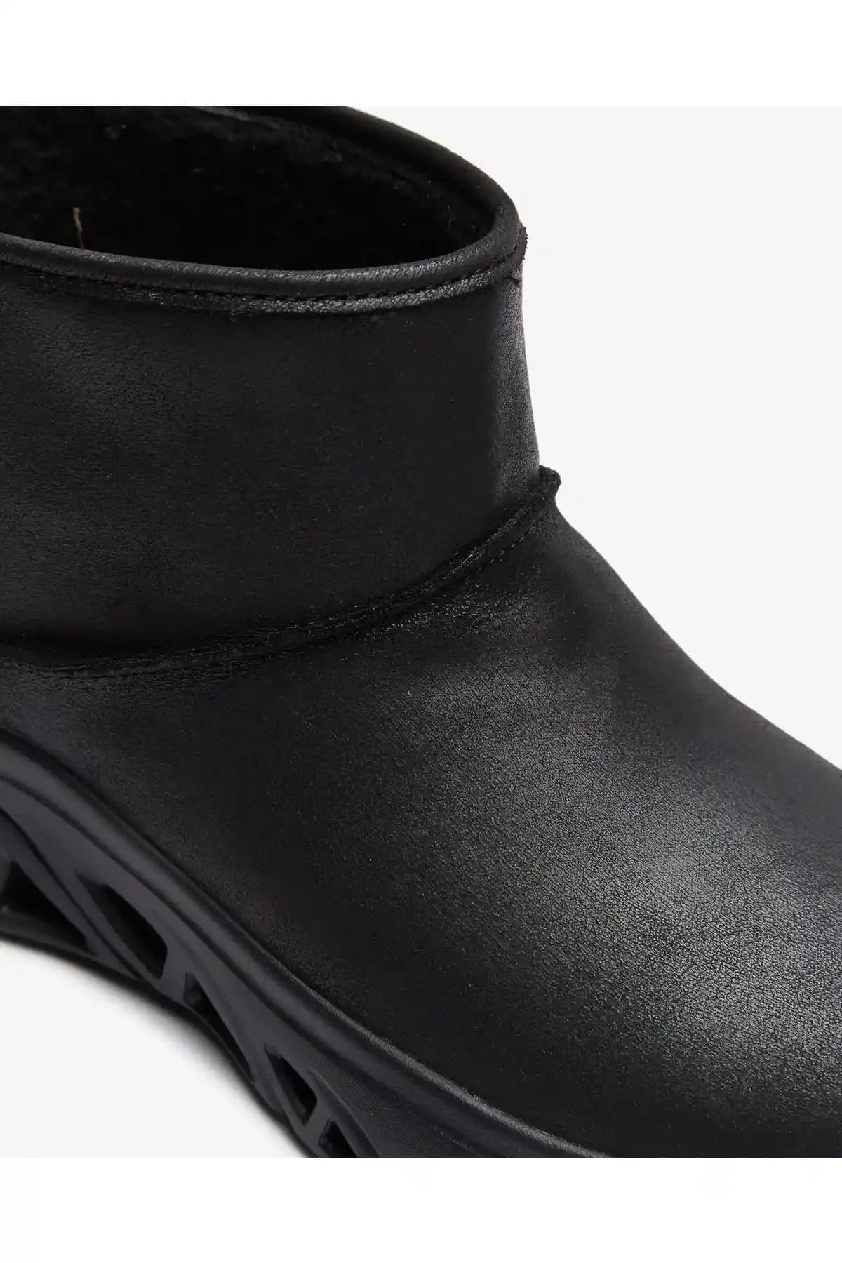 Skechers Kadın Bağcıksız Ayakkabılar: Konfor ve Şıklığın Modern Buluşması