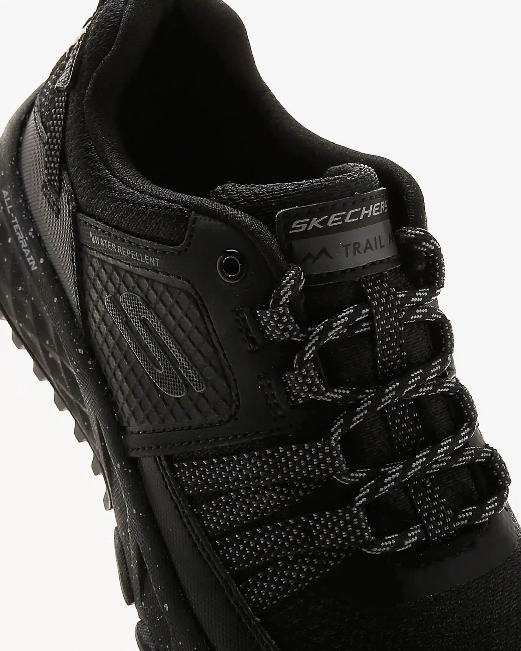 Skechers Kadın Outdoor Ayakkabıları: Konfor, Şıklık ve Dayanıklılık Bir Arada
