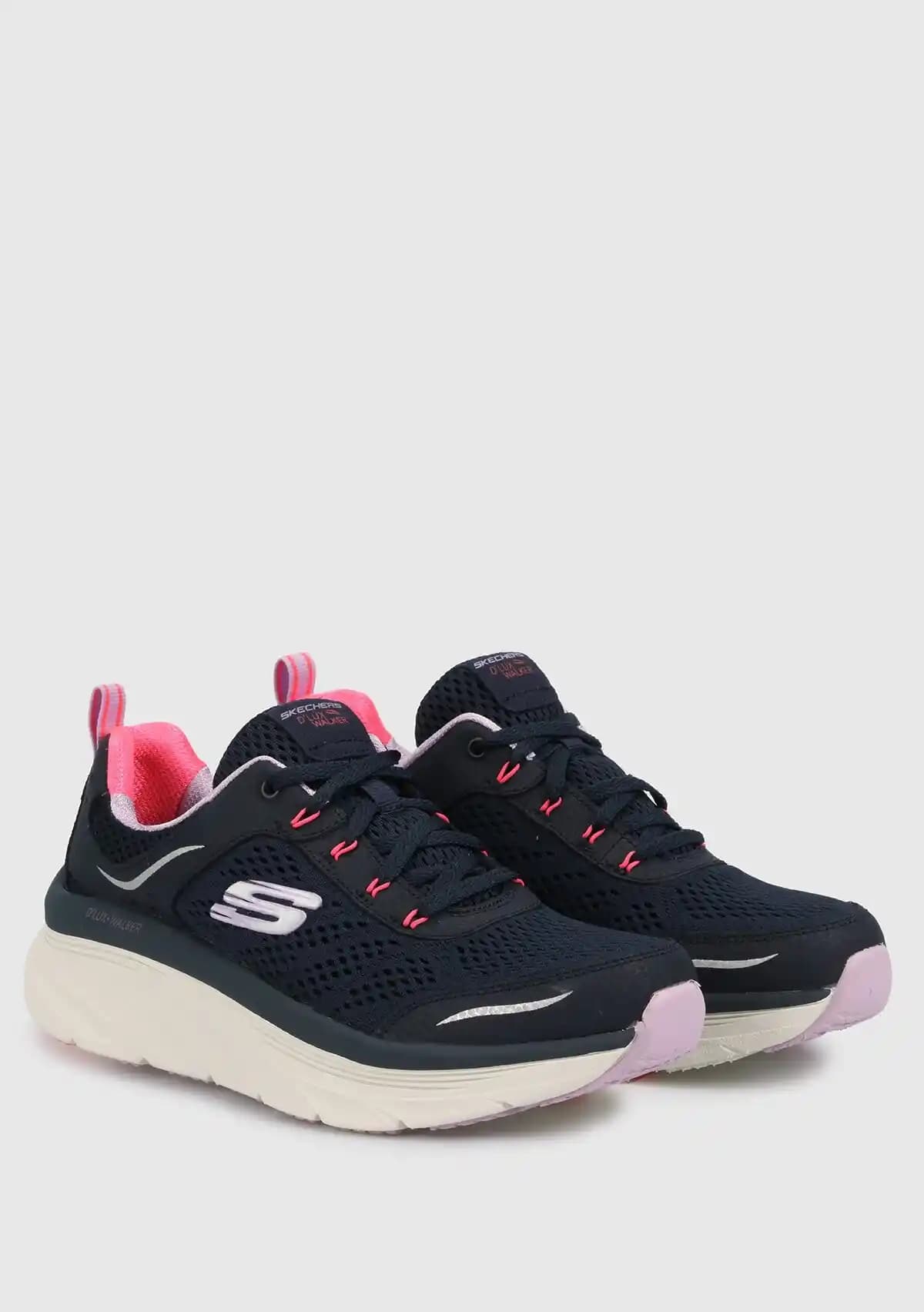 Skechers Kadın Spor Ayakkabıları ile Rahatlık ve Şıklığı Bir Arada Yakalayın