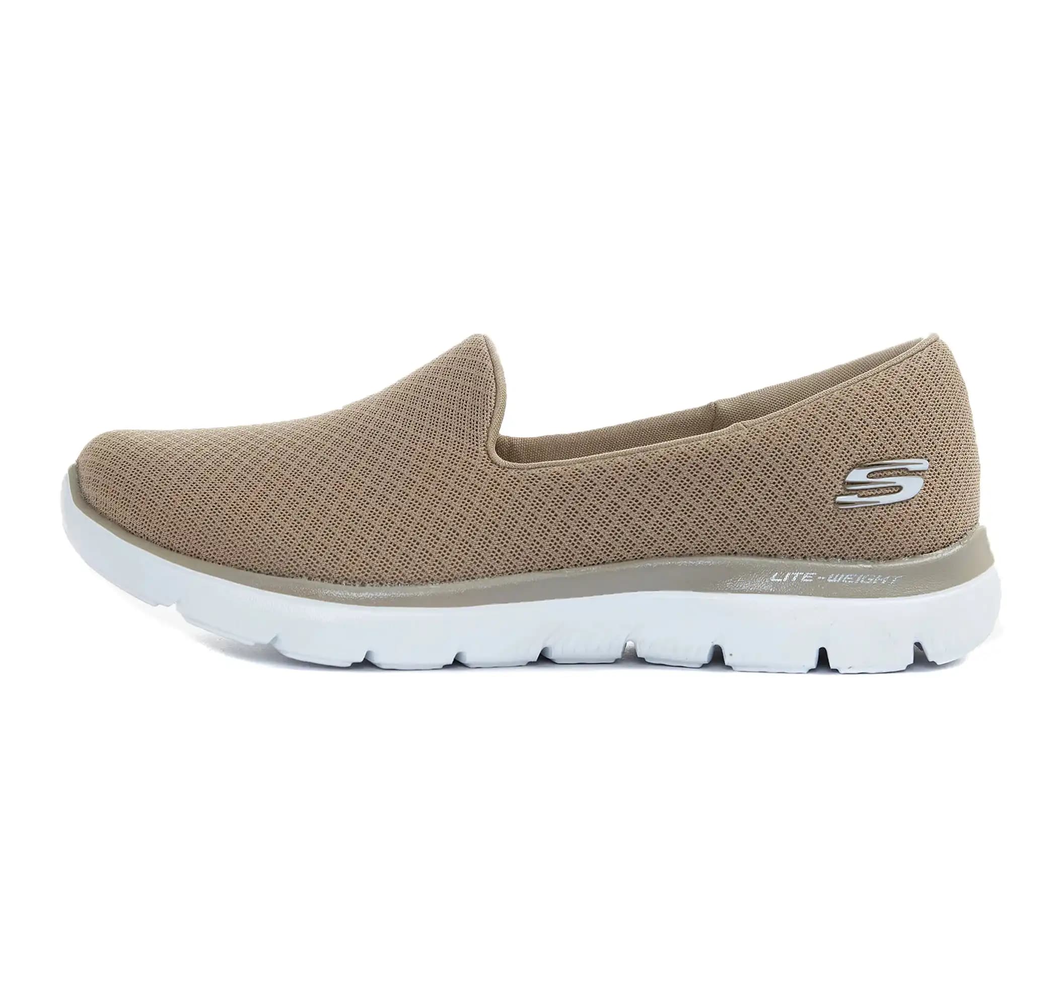 Skechers Kadın Yazlık Ayakkabıları: Konfor ve Şıklığın Yaz Koleksiyonu