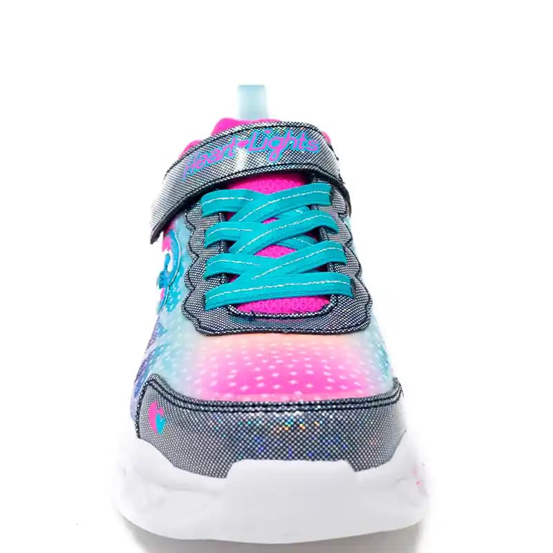 Skechers Simli Ayakkabılar: Şıklık ve Konforun Modern Buluşması