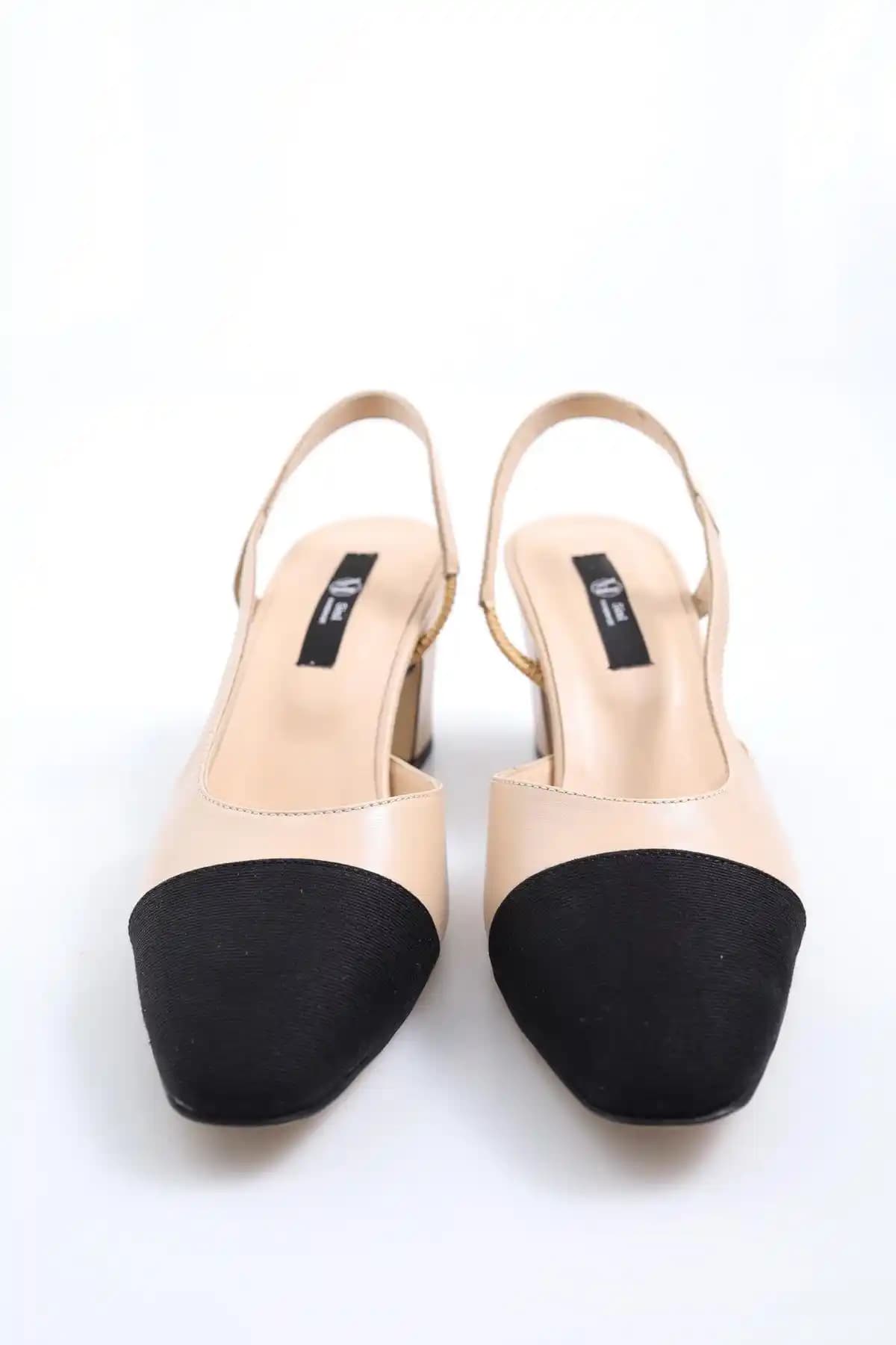 Slingback Ayakkabı Nedir? Şıklık ve Konforu Bir Arada Sunan Zarif Seçenekler